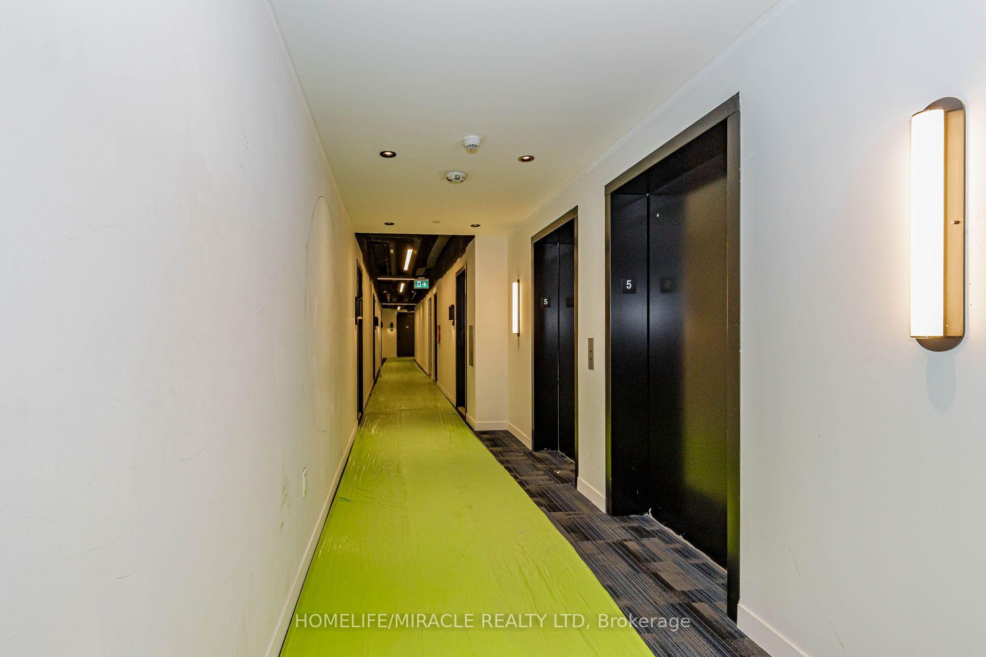 Photo 9 of Unit 515, 4878 Powers Common, Burlington, Alton — HOMEH