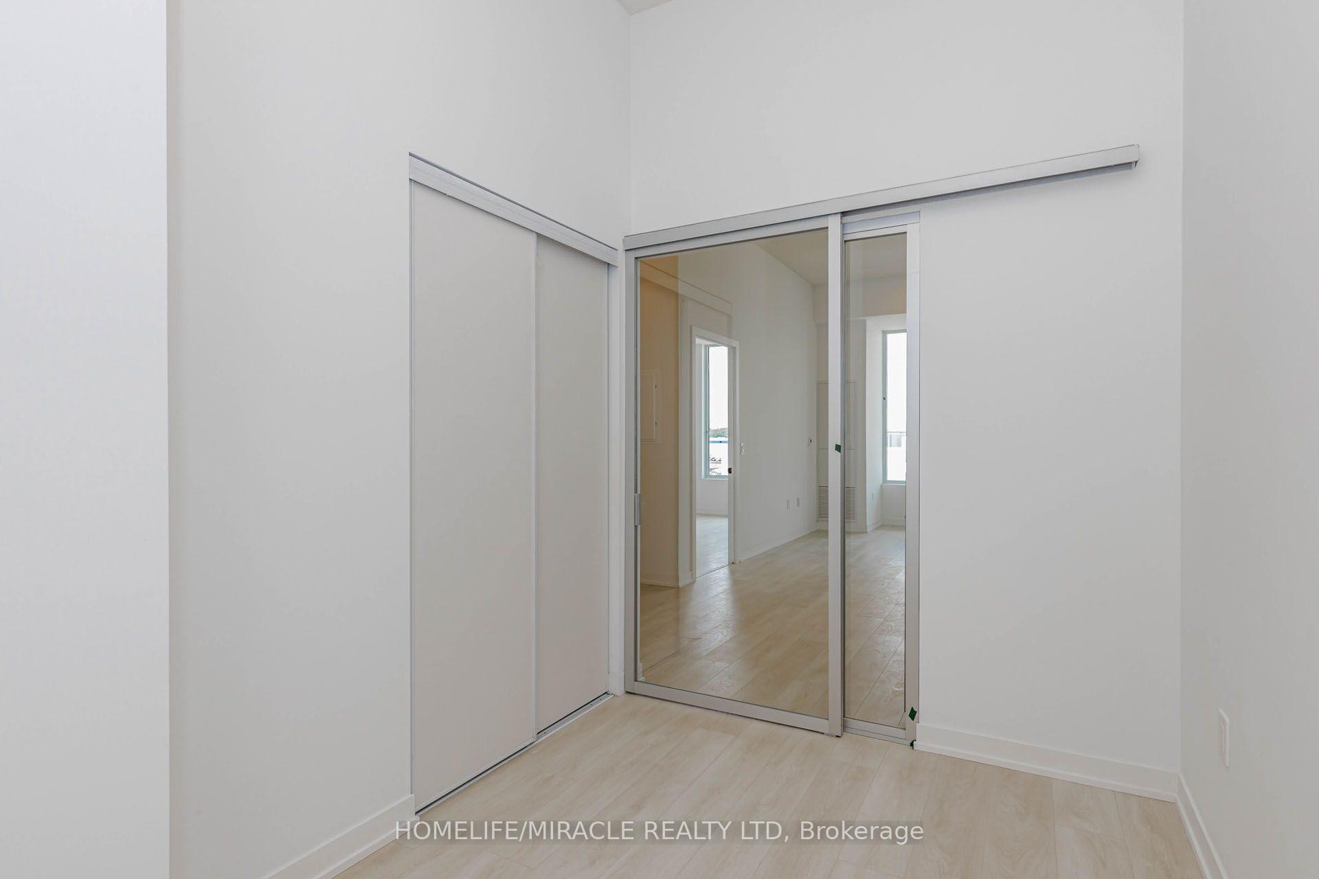 Photo 30 of Unit 515, 4878 Powers Common, Burlington, Alton — HOMEH