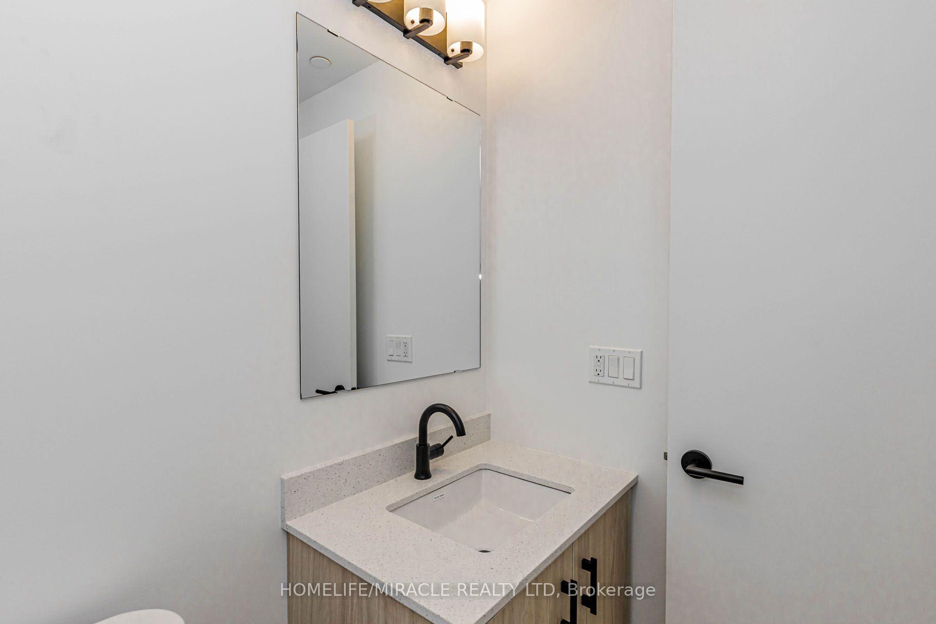 Photo 32 of Unit 515, 4878 Powers Common, Burlington, Alton — HOMEH