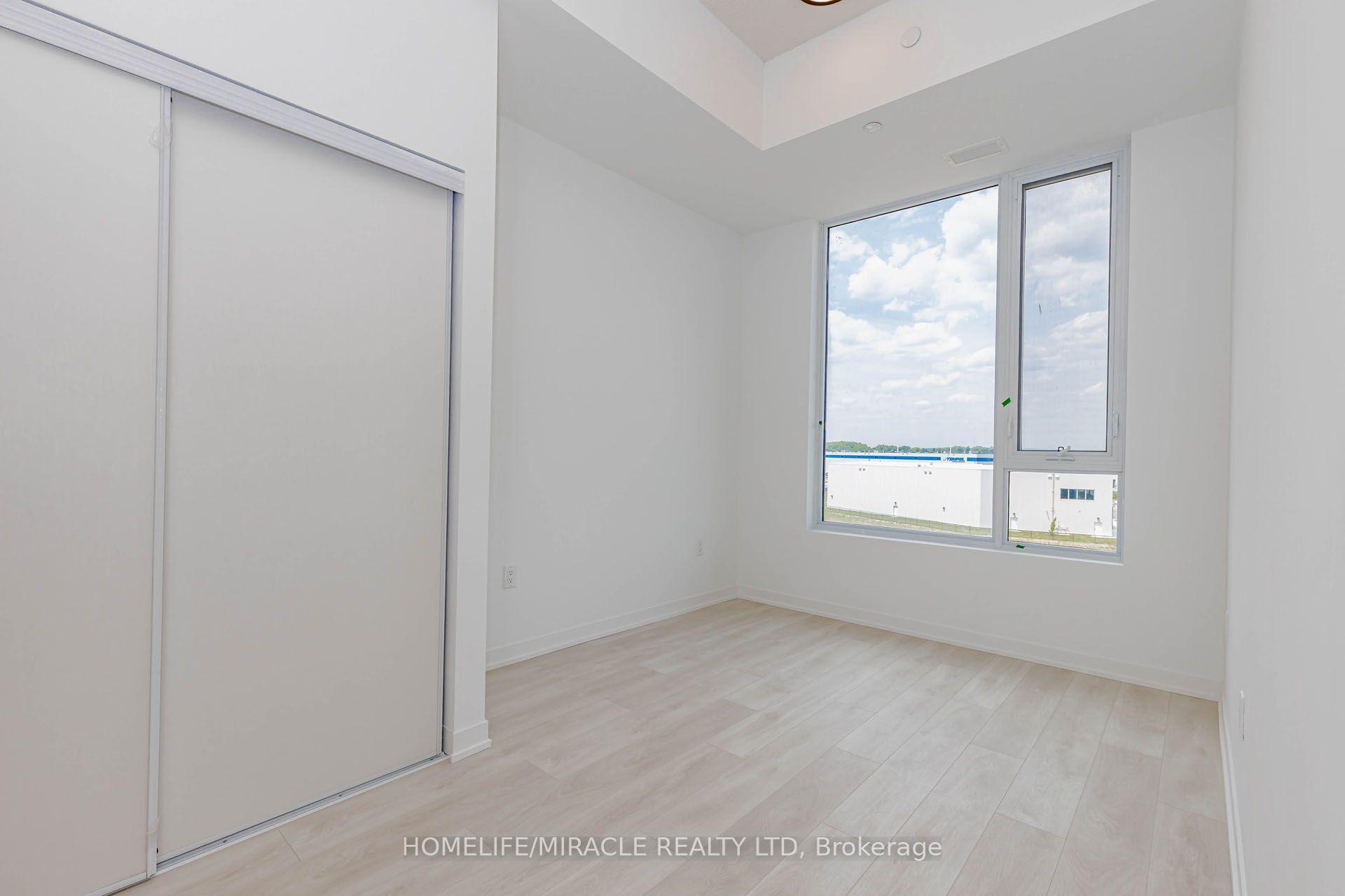 Photo 34 of Unit 515, 4878 Powers Common, Burlington, Alton — HOMEH
