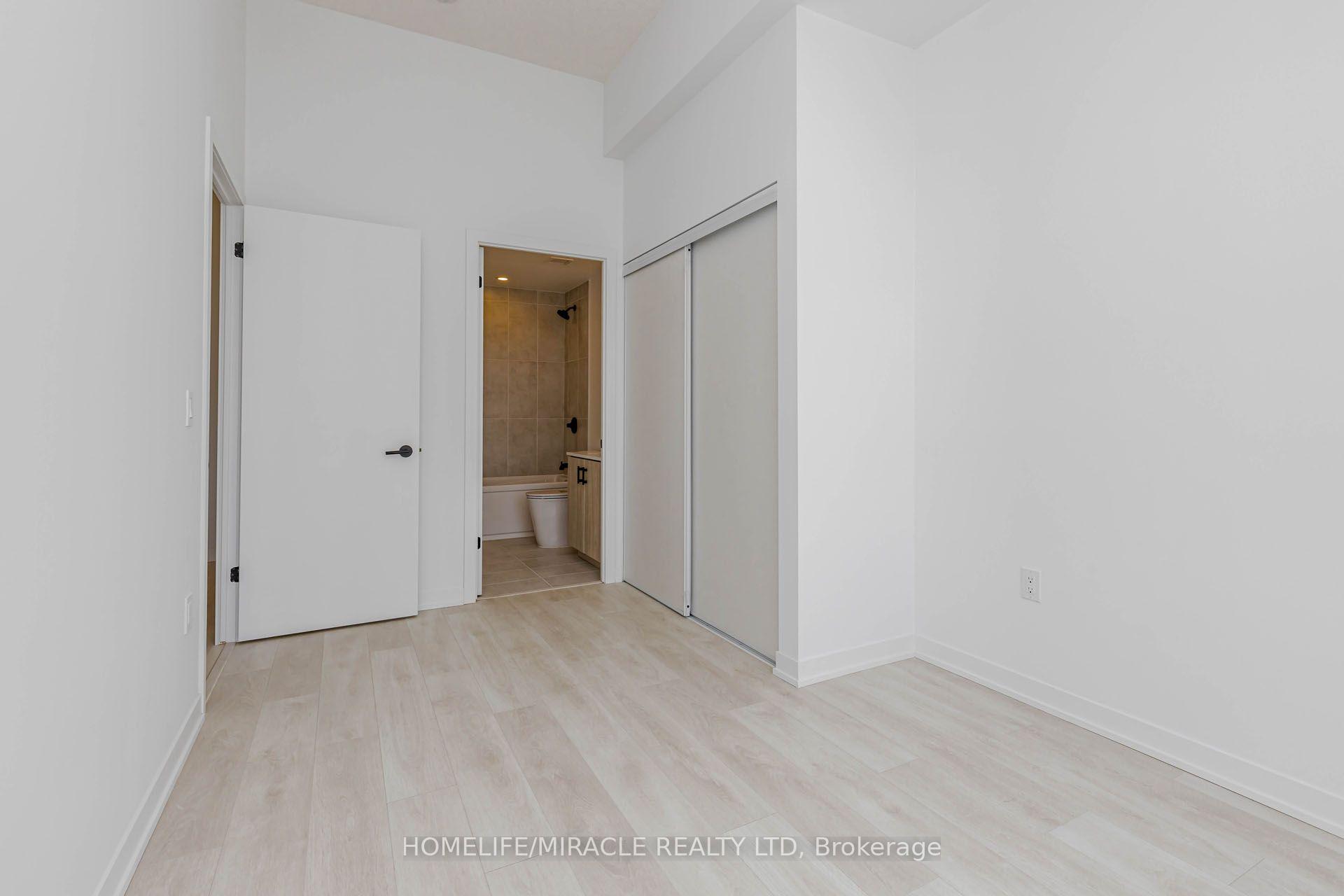 Photo 35 of Unit 515, 4878 Powers Common, Burlington, Alton — HOMEH