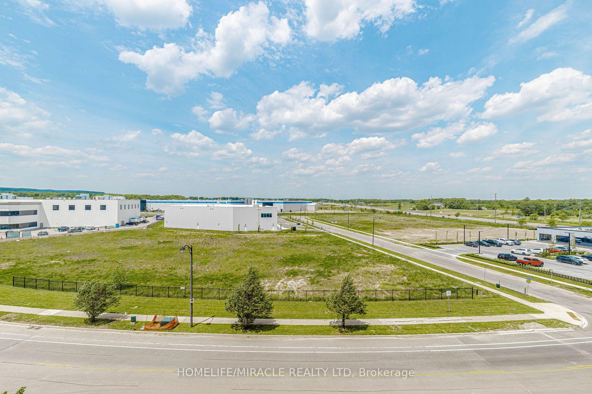 Photo 43 of Unit 515, 4878 Powers Common, Burlington, Alton — HOMEH