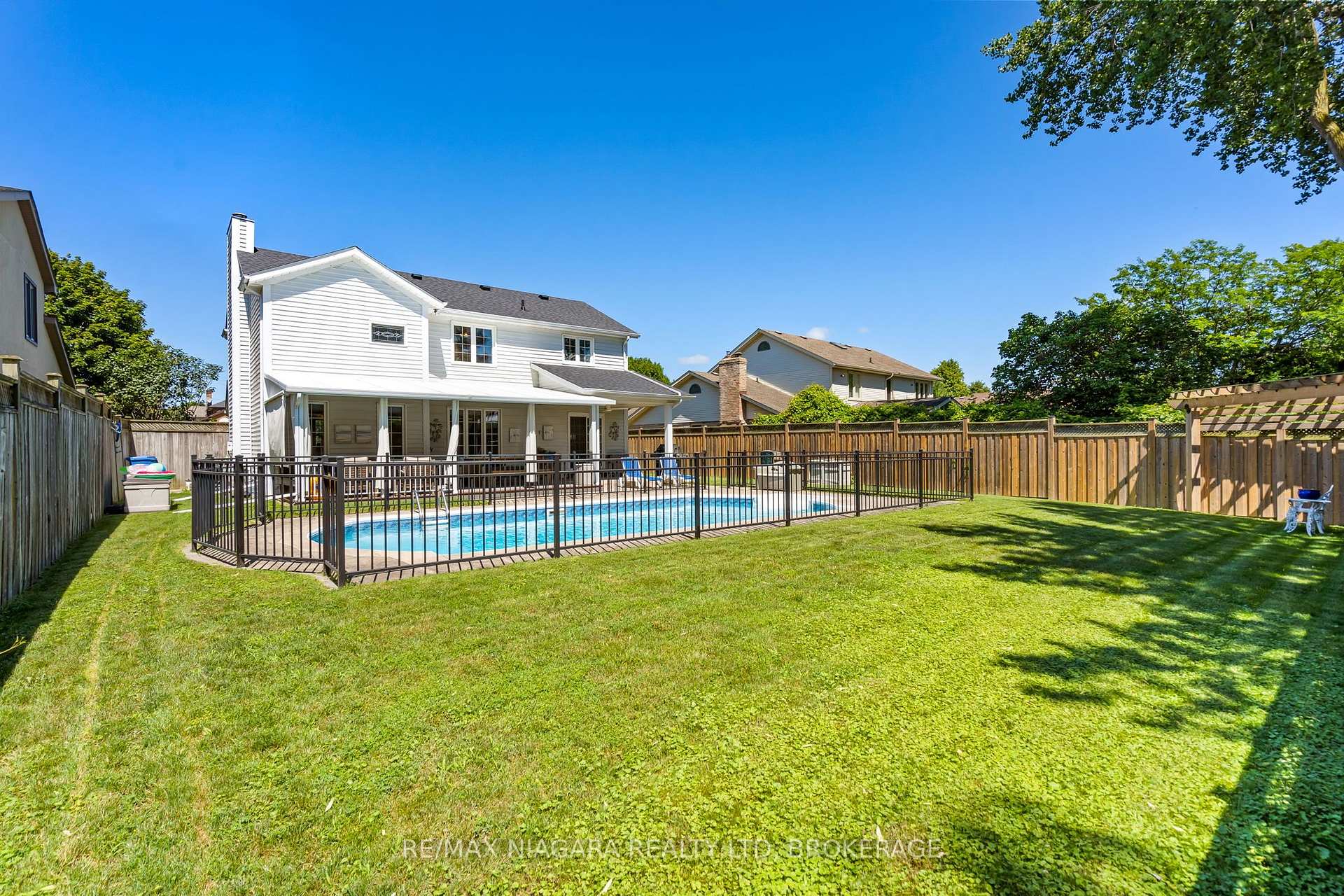 Photo 39 of 6370 Emma Street, Niagara Falls, Stamford — HOMEH