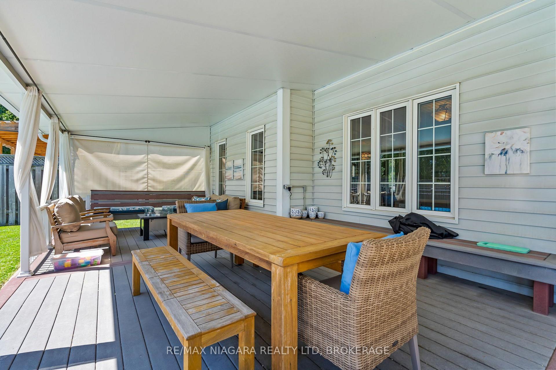 Photo 42 of 6370 Emma Street, Niagara Falls, Stamford — HOMEH