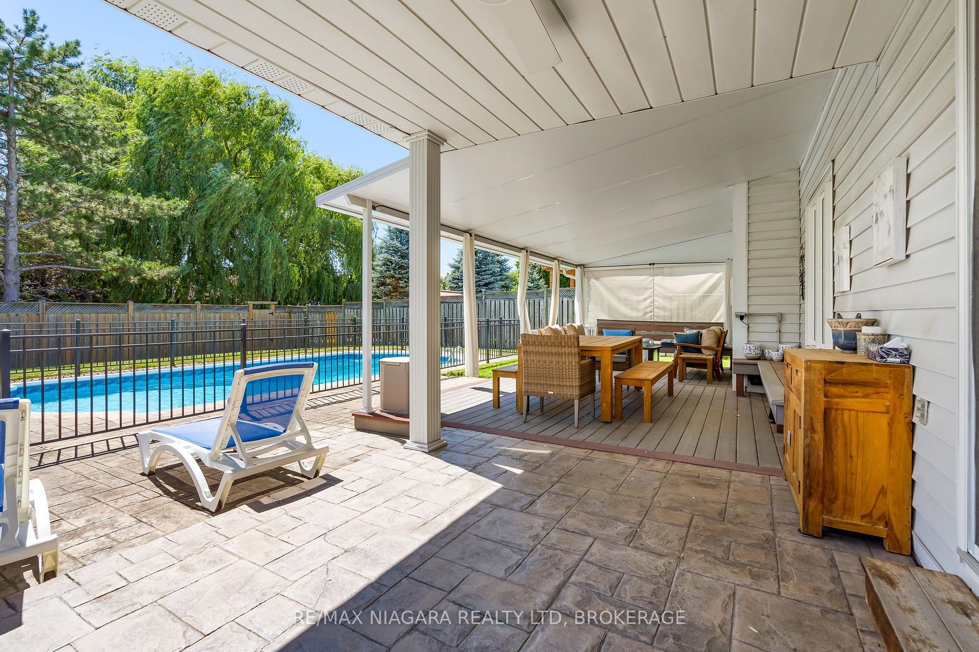 Photo 44 of 6370 Emma Street, Niagara Falls, Stamford — HOMEH