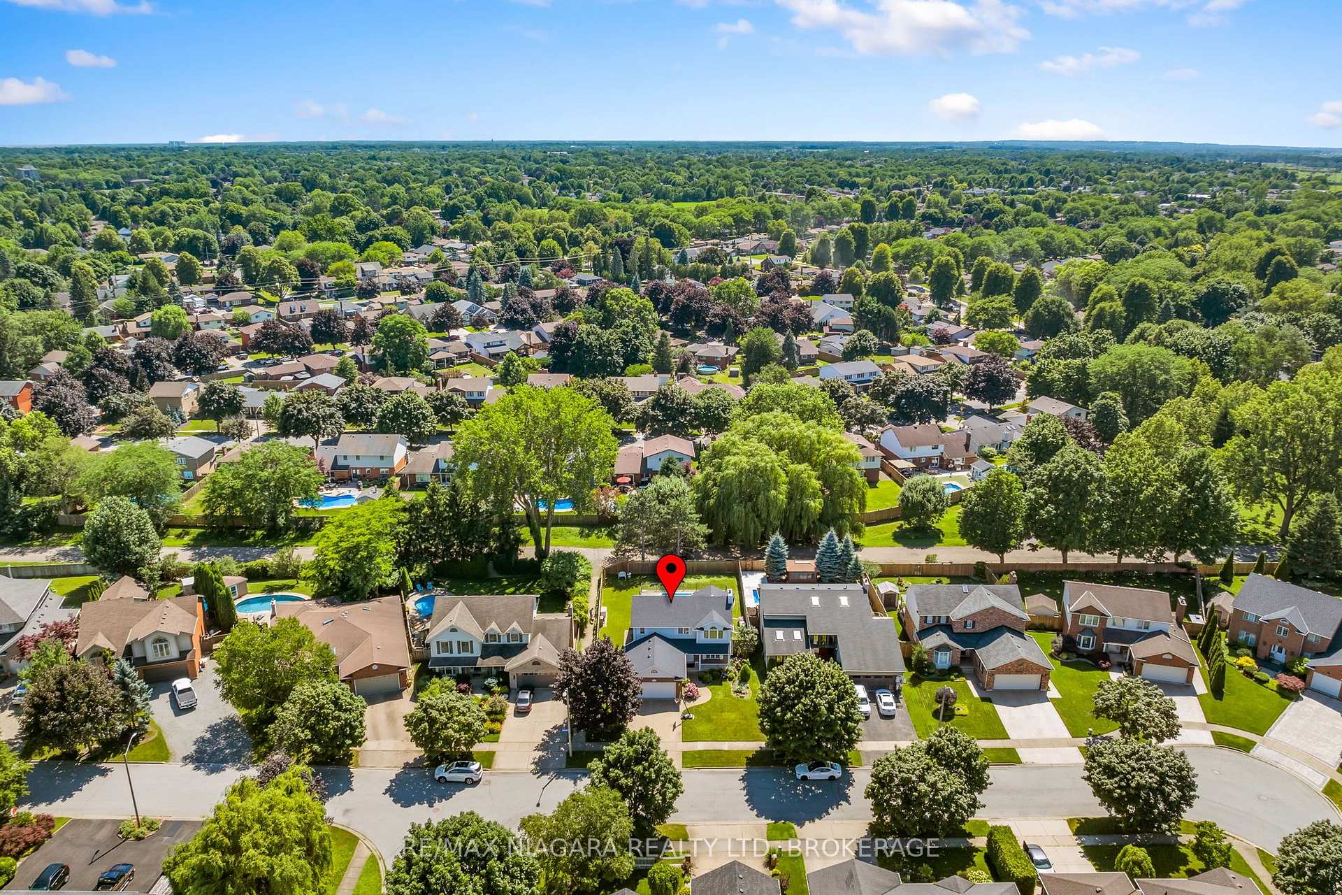 Photo 46 of 6370 Emma Street, Niagara Falls, Stamford — HOMEH