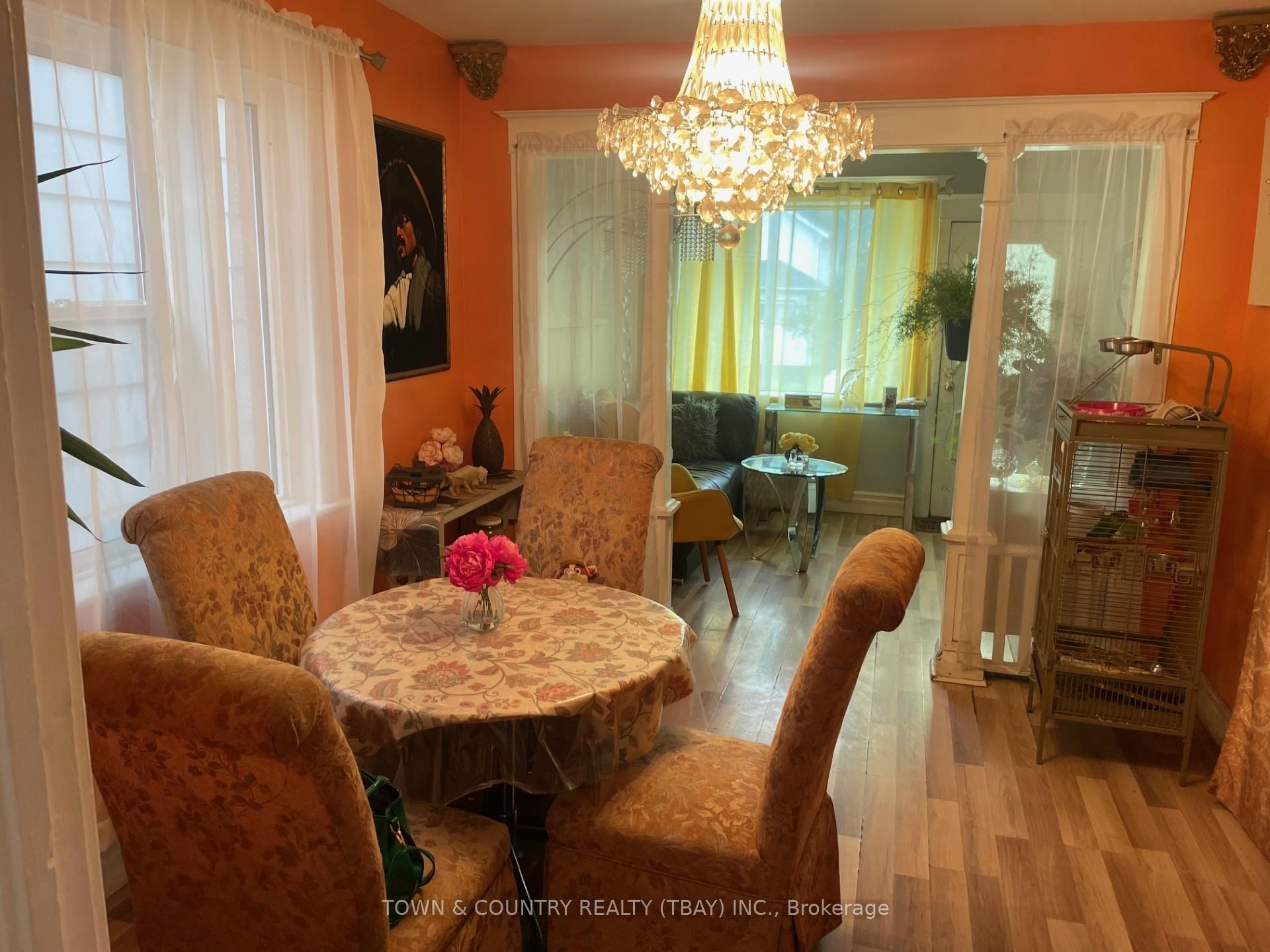 Photo 3 of 528 McDonald Street, Thunder Bay, East End — HOMEH