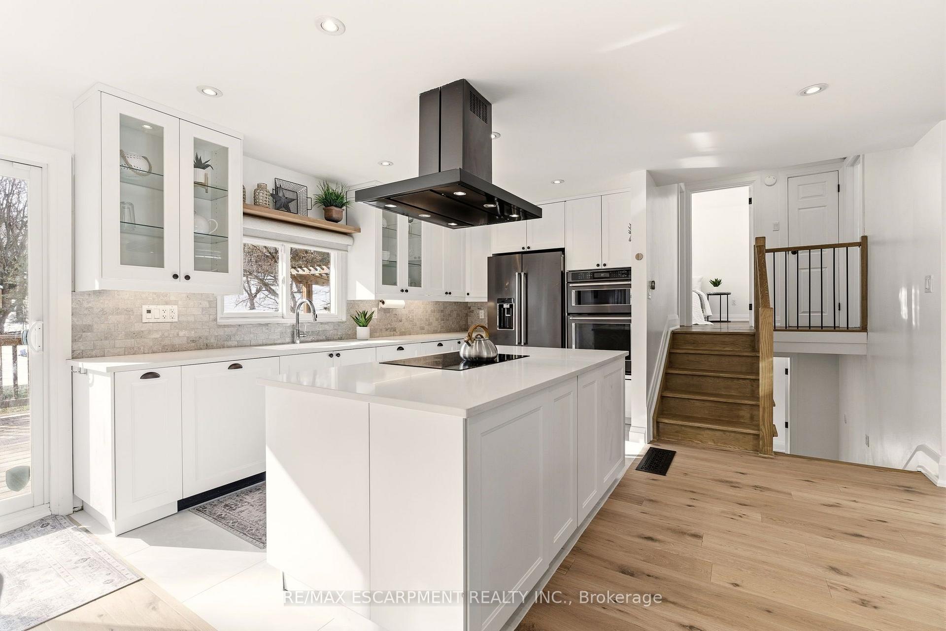 Photo 12 of 22 Rosebough Street, Hamilton, Dundas — HOMEH