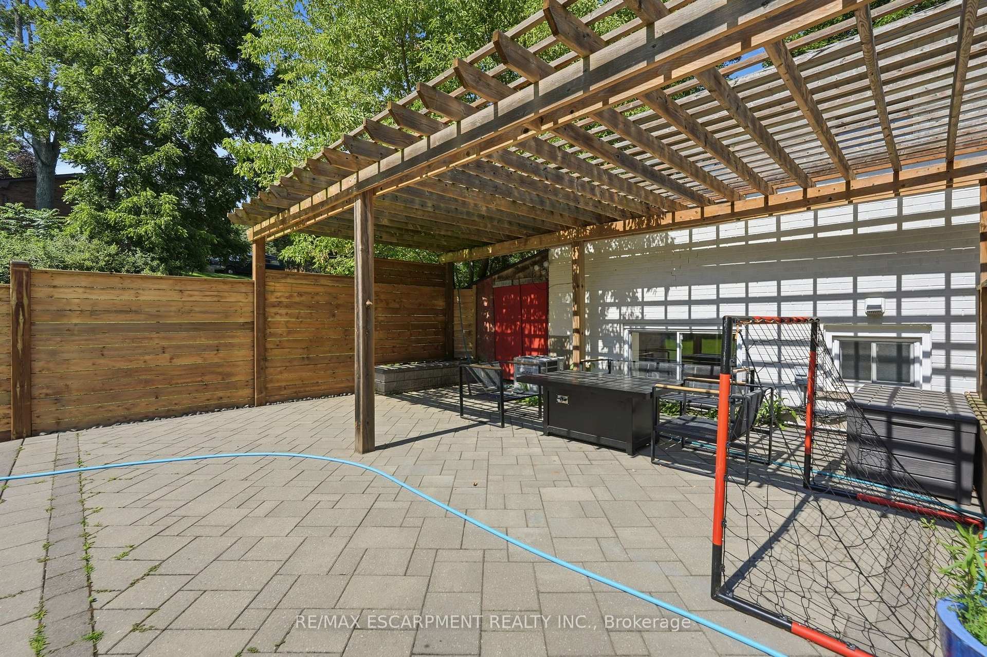 Photo 36 of 22 Rosebough Street, Hamilton, Dundas — HOMEH