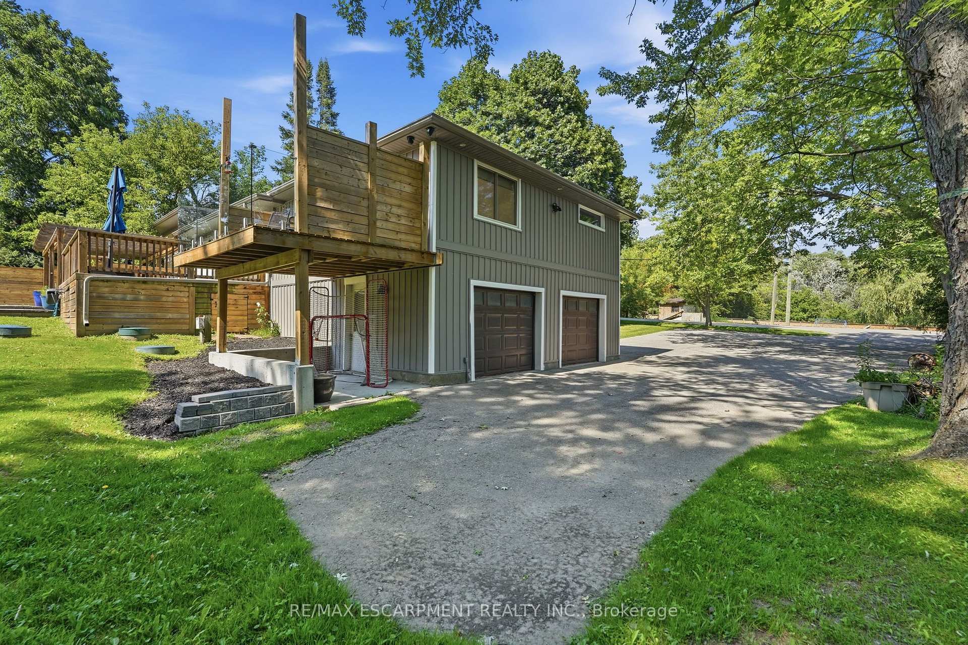 Photo 37 of 22 Rosebough Street, Hamilton, Dundas — HOMEH