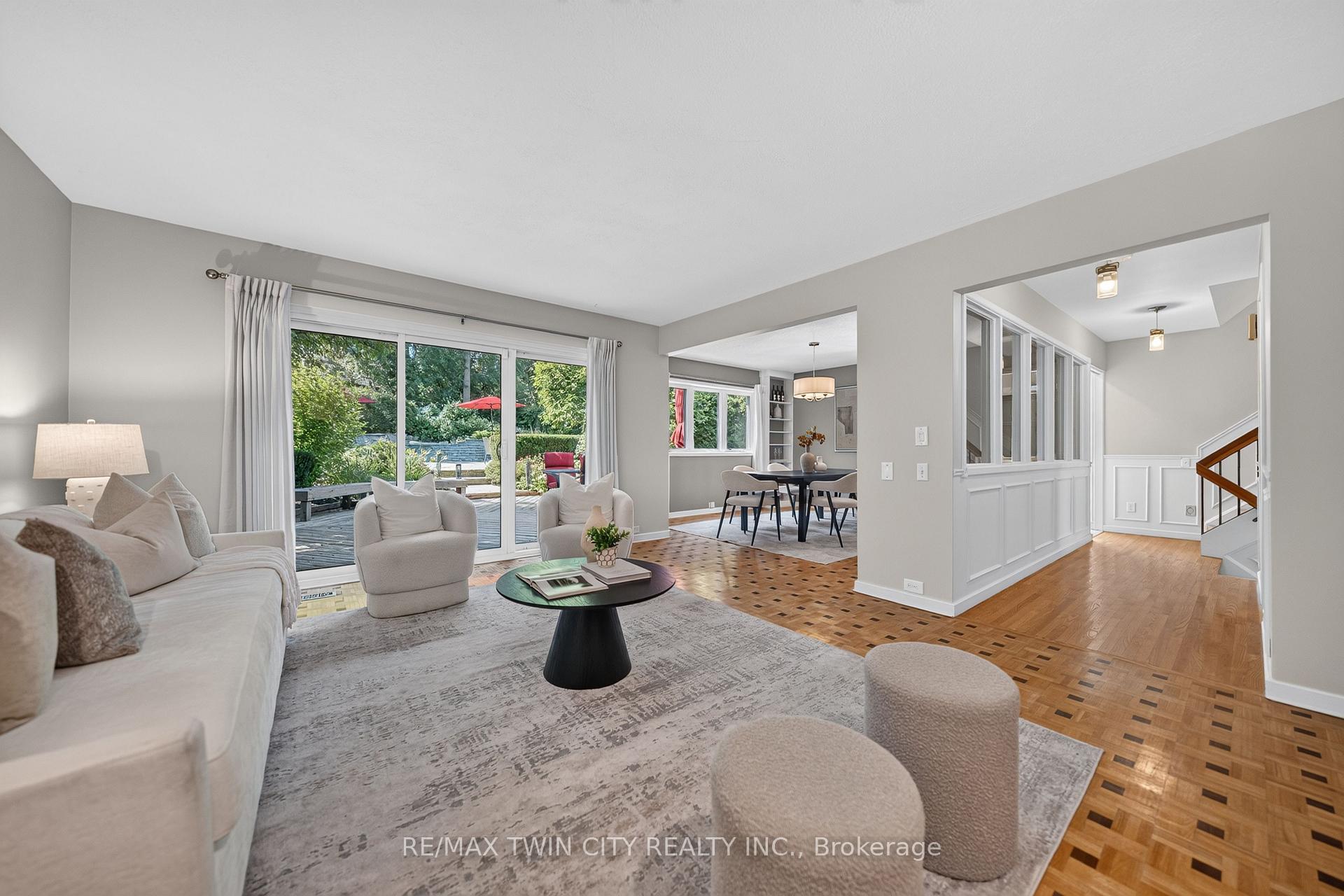 Photo 15 of 337 Marlowe Drive, Waterloo, Beechwood — HOMEH