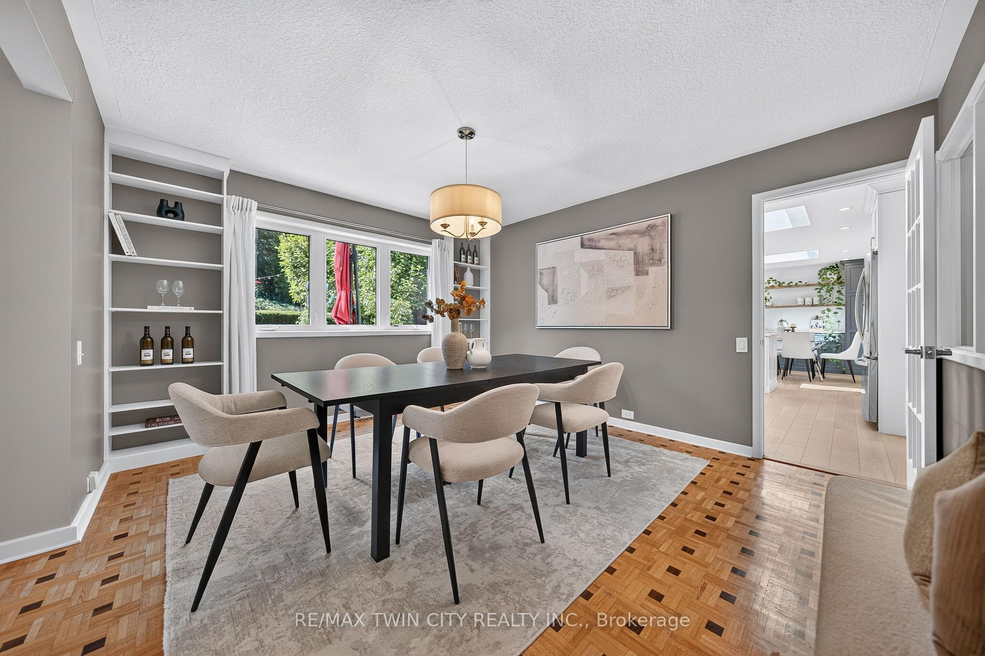 Photo 16 of 337 Marlowe Drive, Waterloo, Beechwood — HOMEH
