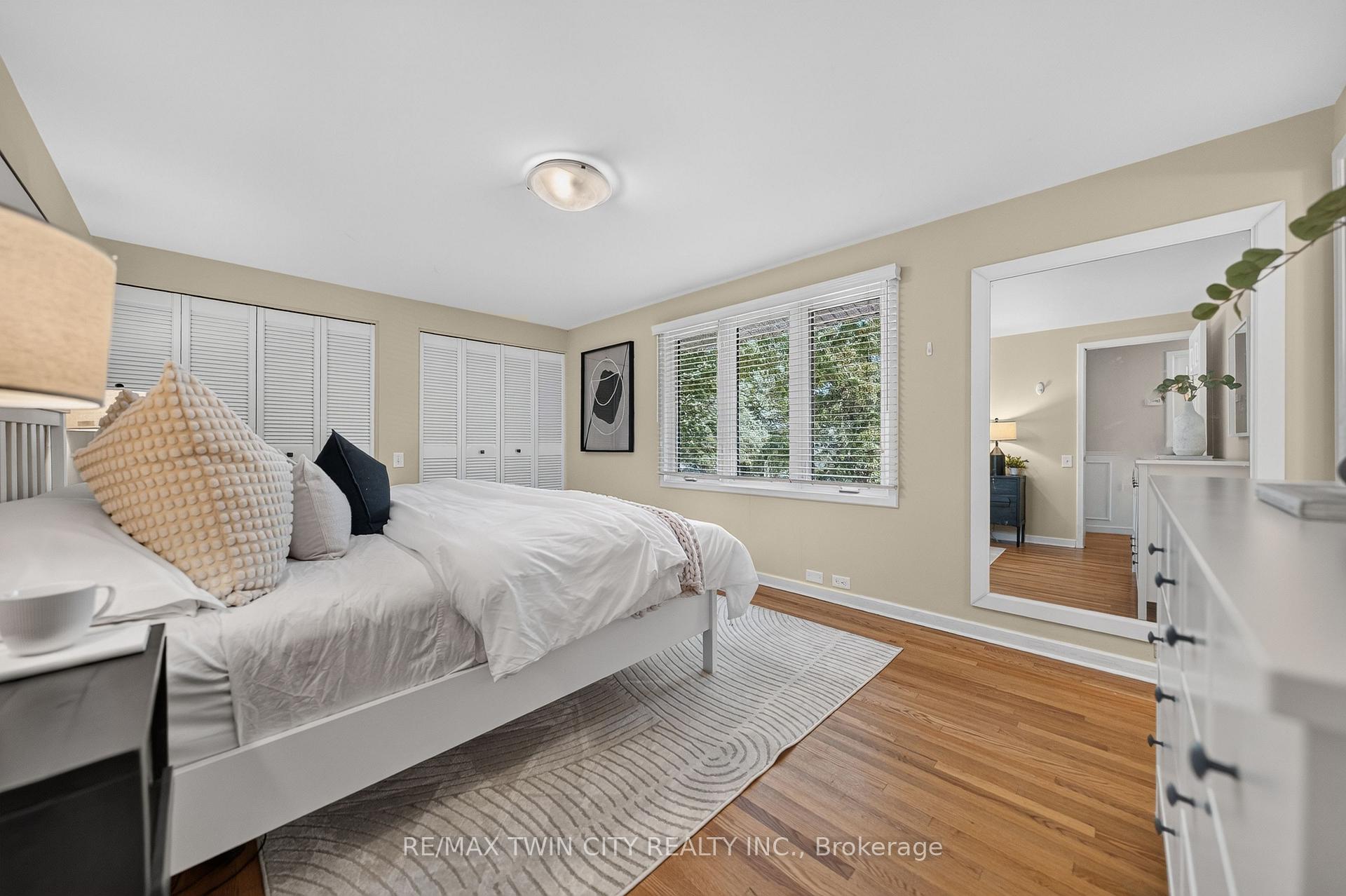 Photo 27 of 337 Marlowe Drive, Waterloo, Beechwood — HOMEH