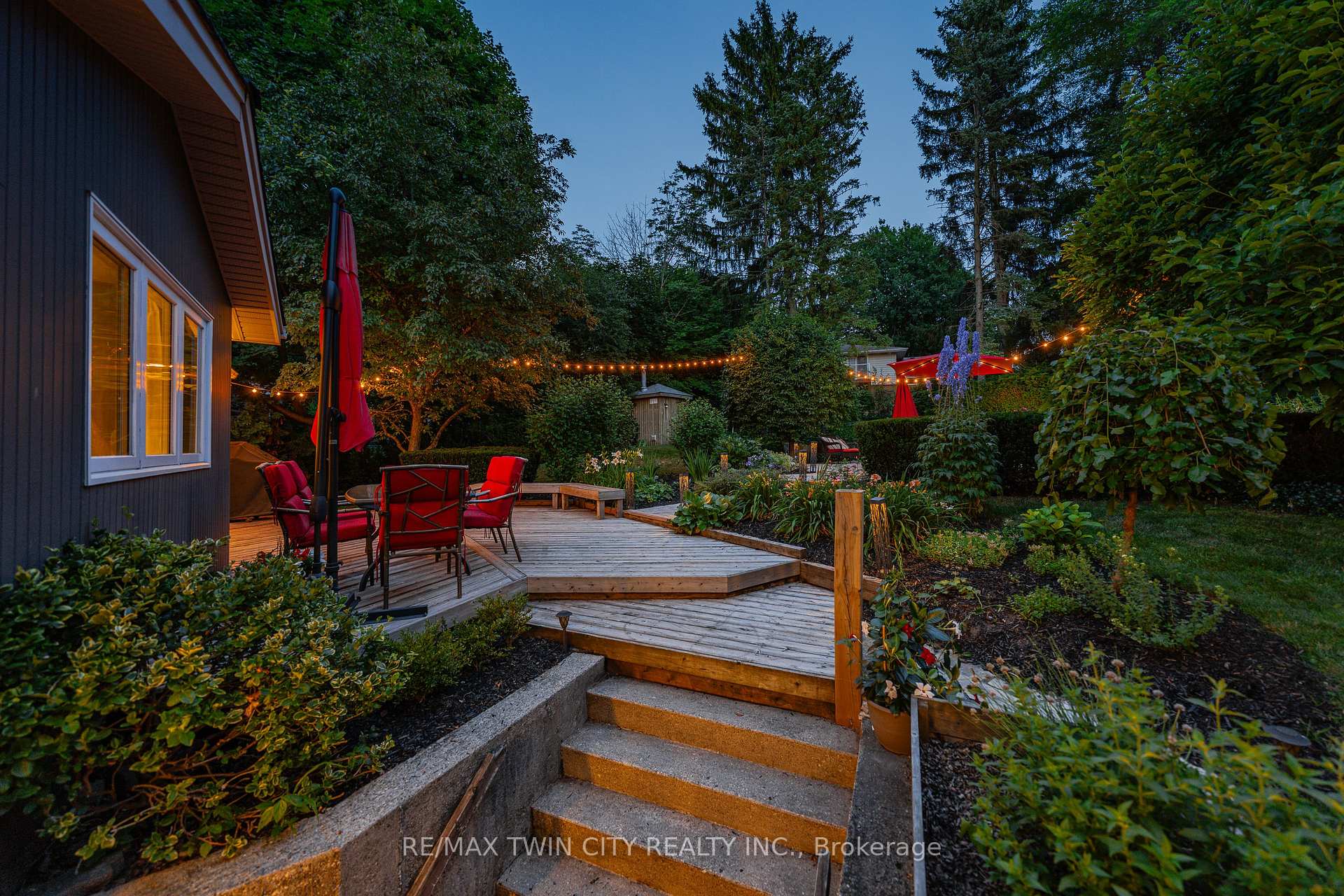 Photo 43 of 337 Marlowe Drive, Waterloo, Beechwood — HOMEH