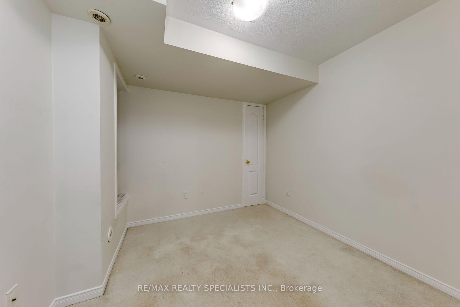 Photo 28 of Unit 3, 3250 Bentley Drive, Mississauga, Churchill Meadows — HOMEH