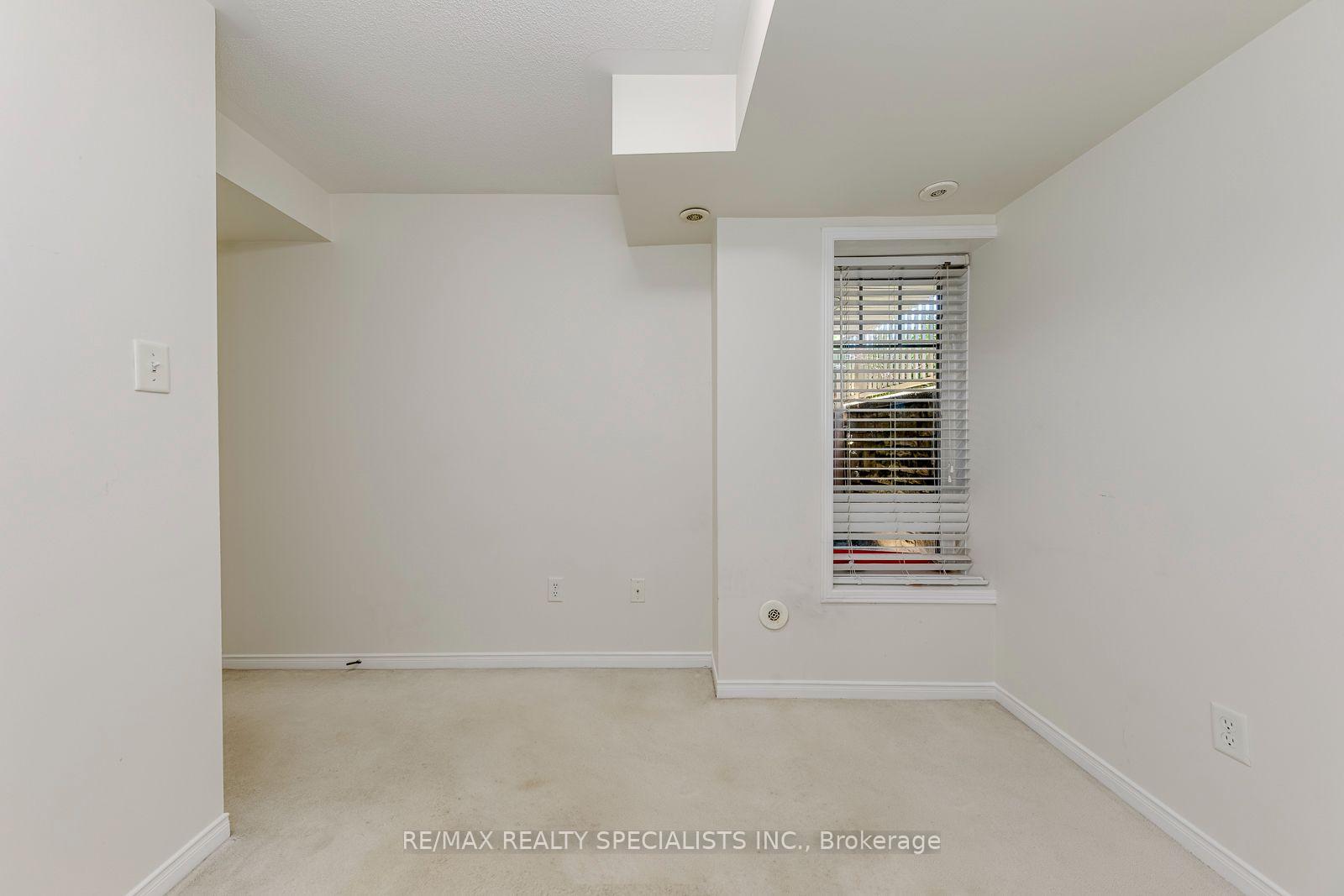 Photo 29 of Unit 3, 3250 Bentley Drive, Mississauga, Churchill Meadows — HOMEH