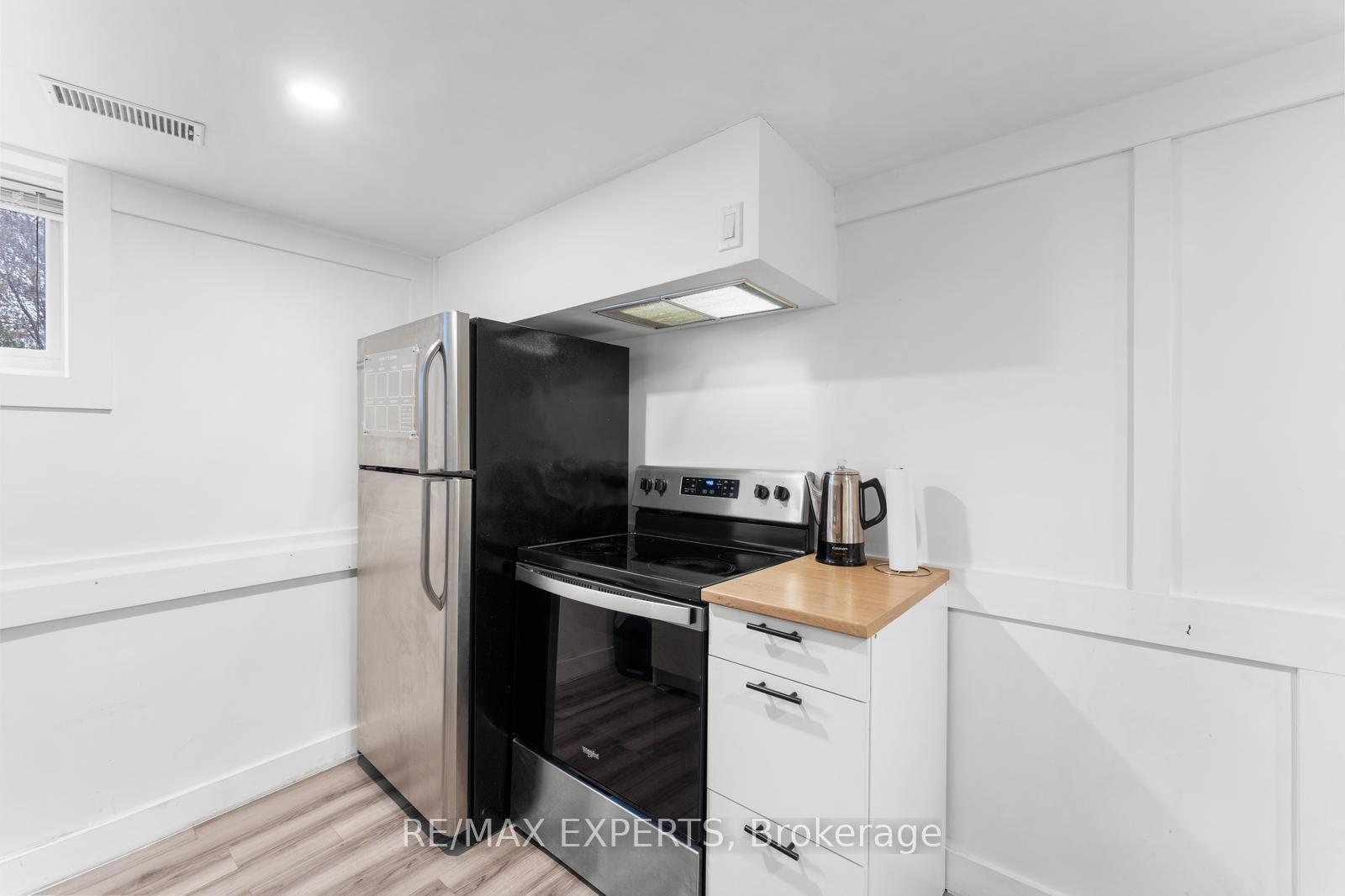 Photo 21 of 142 King Street E, Caledon, Bolton East — HOMEH