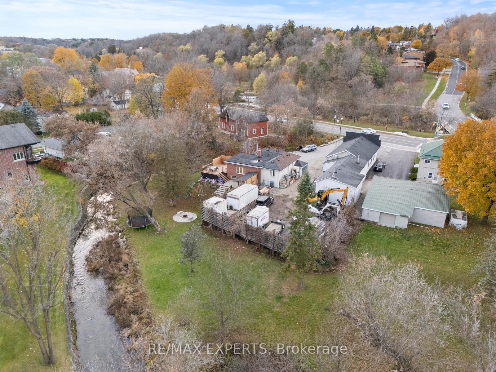 Photo 49 of 142 King Street E, Caledon, Bolton East — HOMEH
