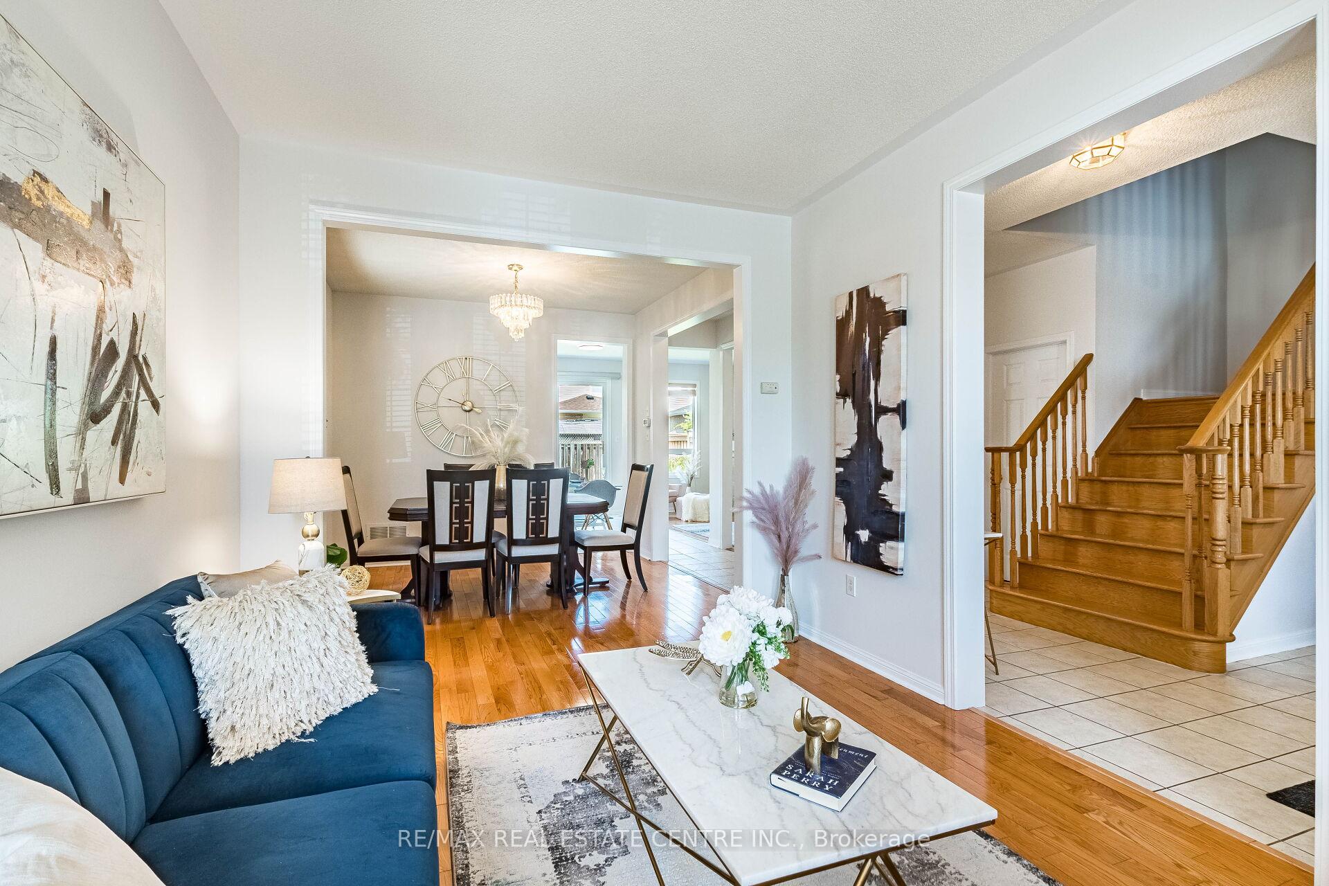 Photo 7 of 5981 Couples Street, Mississauga, East Credit — HOMEH