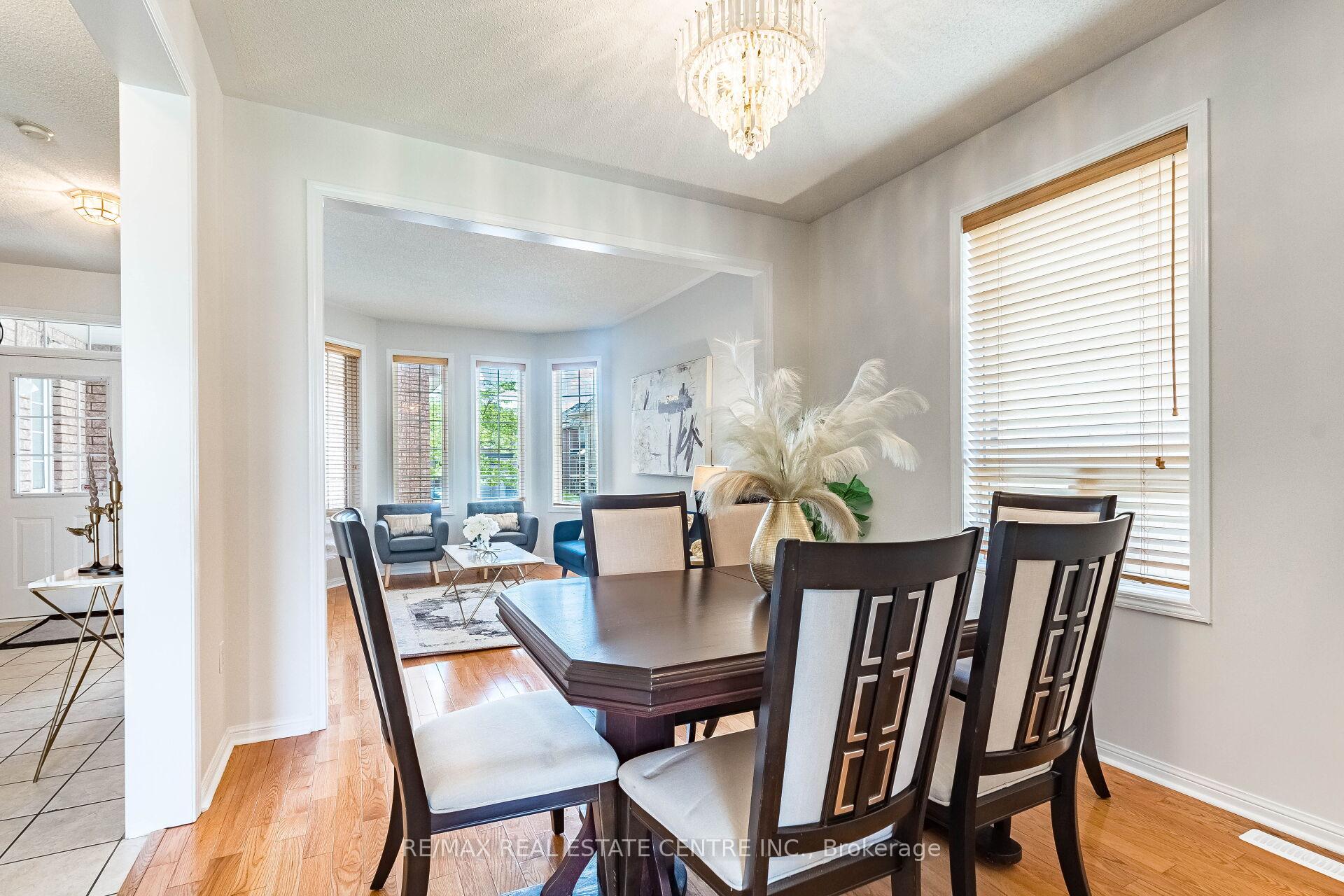 Photo 10 of 5981 Couples Street, Mississauga, East Credit — HOMEH