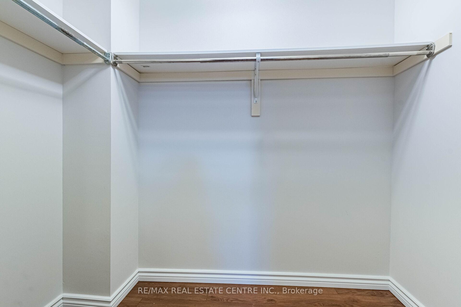 Photo 33 of 5981 Couples Street, Mississauga, East Credit — HOMEH