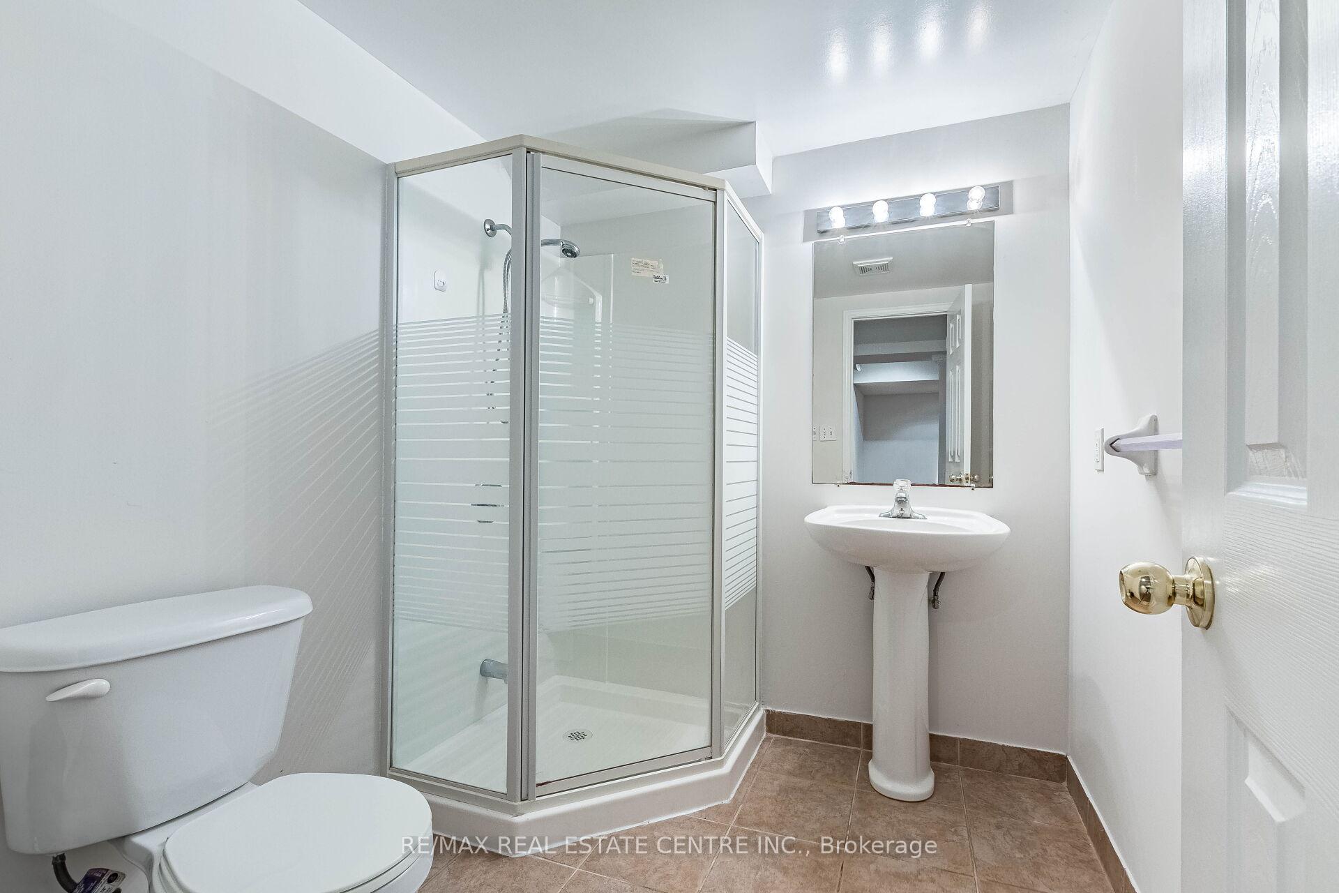 Photo 34 of 5981 Couples Street, Mississauga, East Credit — HOMEH