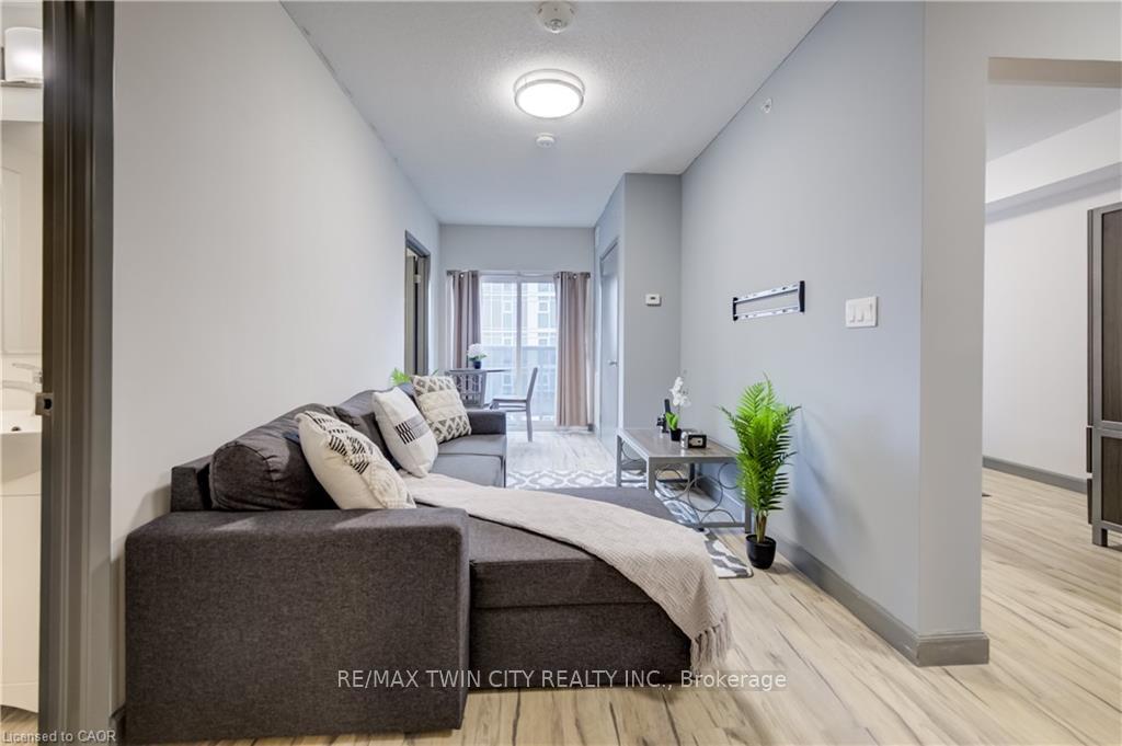 Photo 5 of Unit 198, 258A Sunview Street, Waterloo, Downtown Waterloo — HOMEH