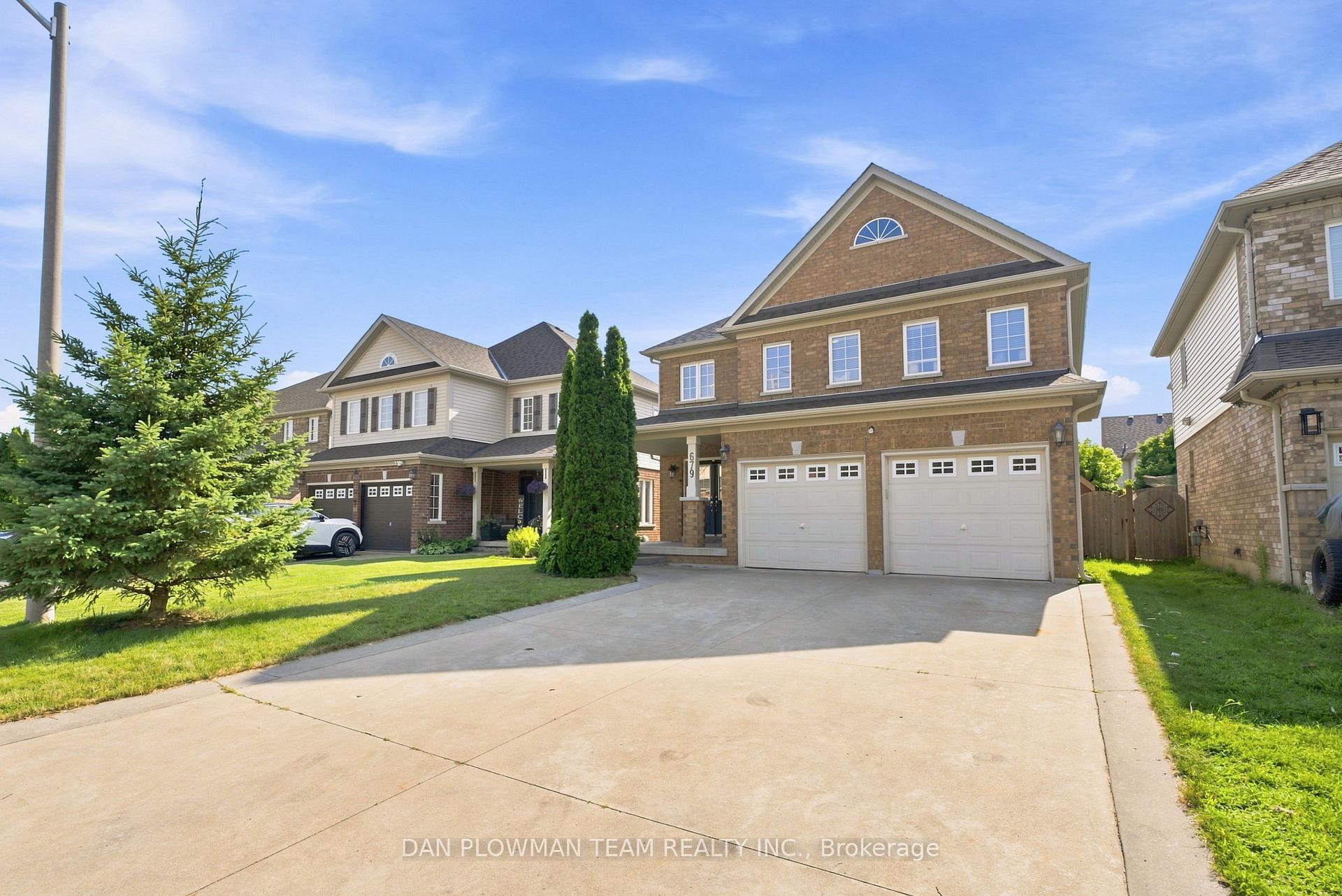 Photo 2 of 679 Oxbow Crescent, Oshawa, Eastdale — HOMEH