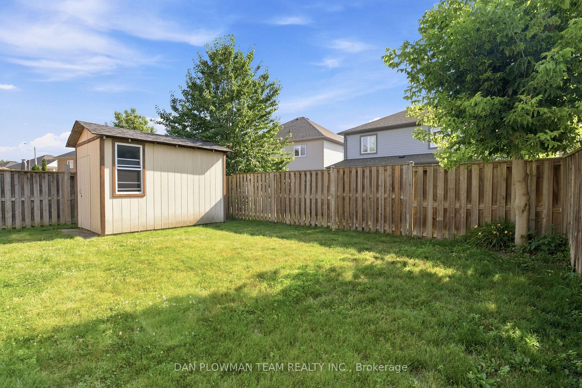 Photo 33 of 679 Oxbow Crescent, Oshawa, Eastdale — HOMEH
