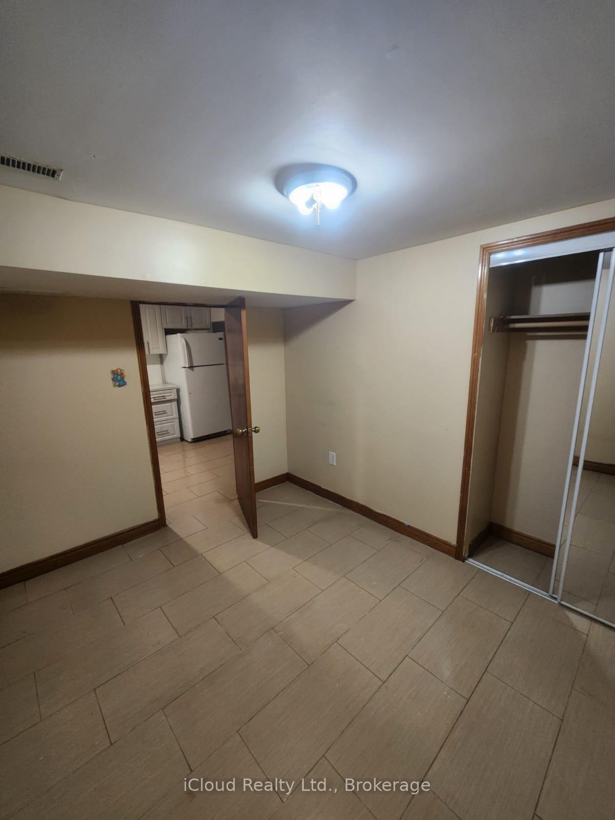 Photo 1 of 2631 Roblo Road, Mississauga, Erin Mills — HOMEH