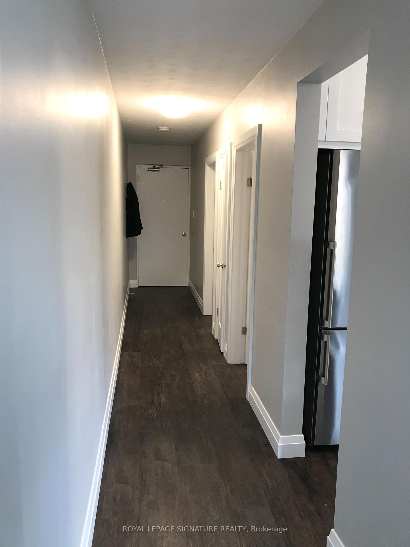 Photo 4 of Unit 1, 273 Lakeshore Road E, Mississauga, Port Credit — HOMEH