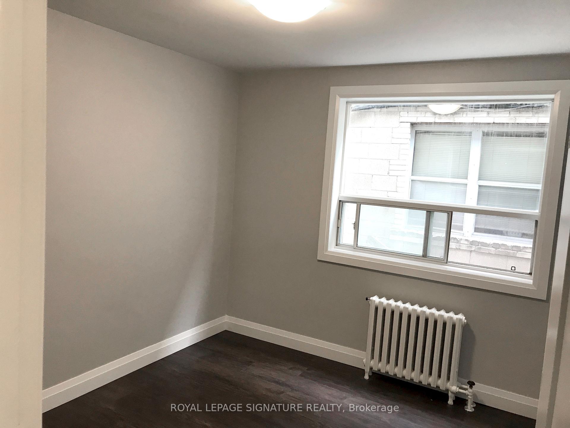 Photo 5 of Unit 1, 273 Lakeshore Road E, Mississauga, Port Credit — HOMEH