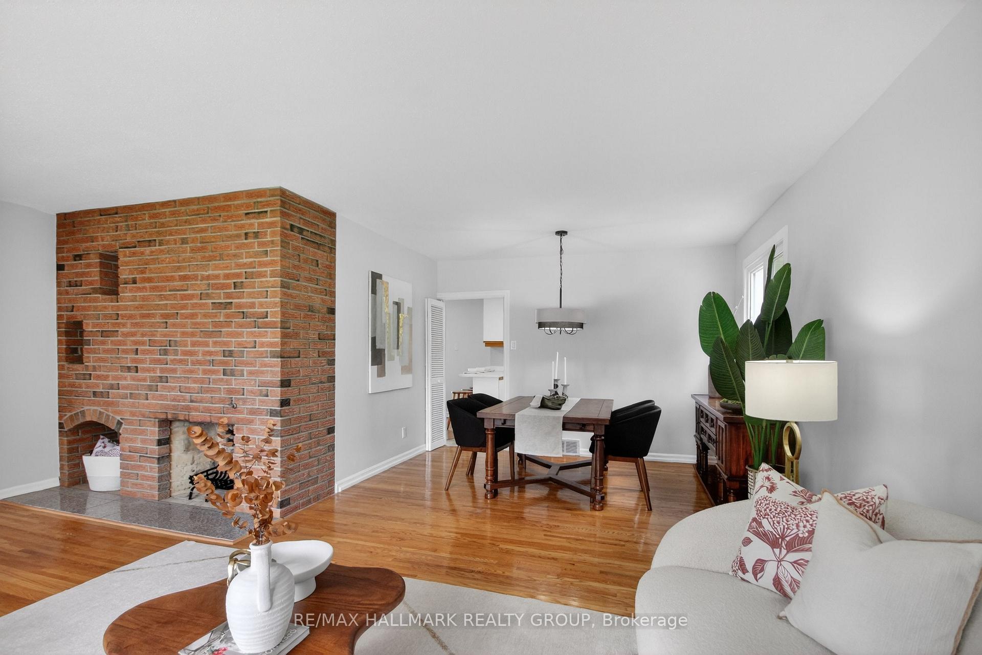 Photo 7 of 37 Parkwood Crescent, Ottawa, Blackburn Hamlet — HOMEH