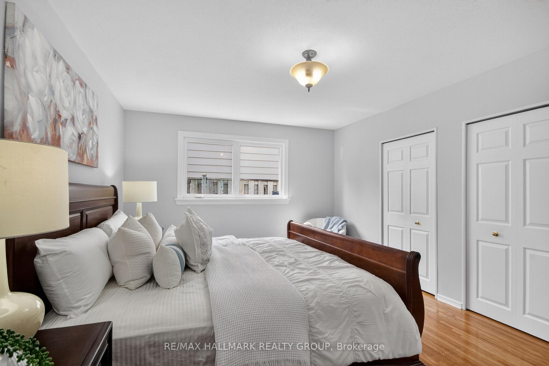 Photo 17 of 37 Parkwood Crescent, Ottawa, Blackburn Hamlet — HOMEH