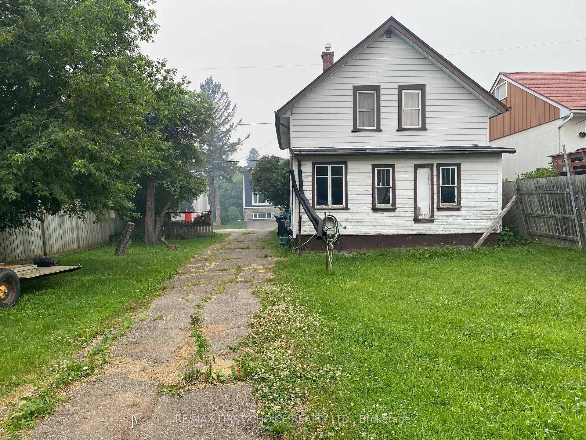 Photo 1 of 244 Fitzgerald Street, Thunder Bay, Court / Cumberland — HOMEH