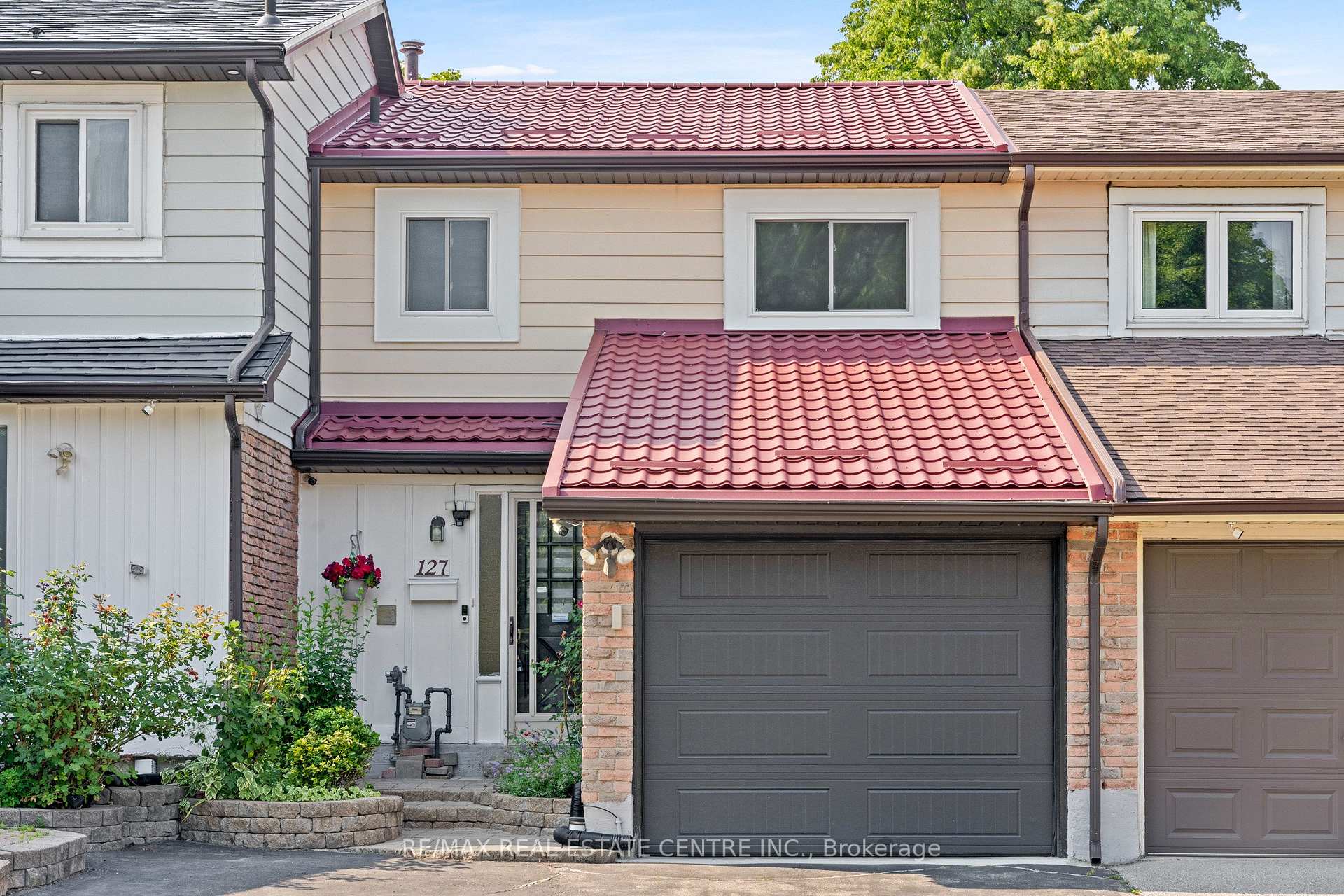 Photo 1 of 127 Lowry Square, Scarborough, Malvern — HOMEH