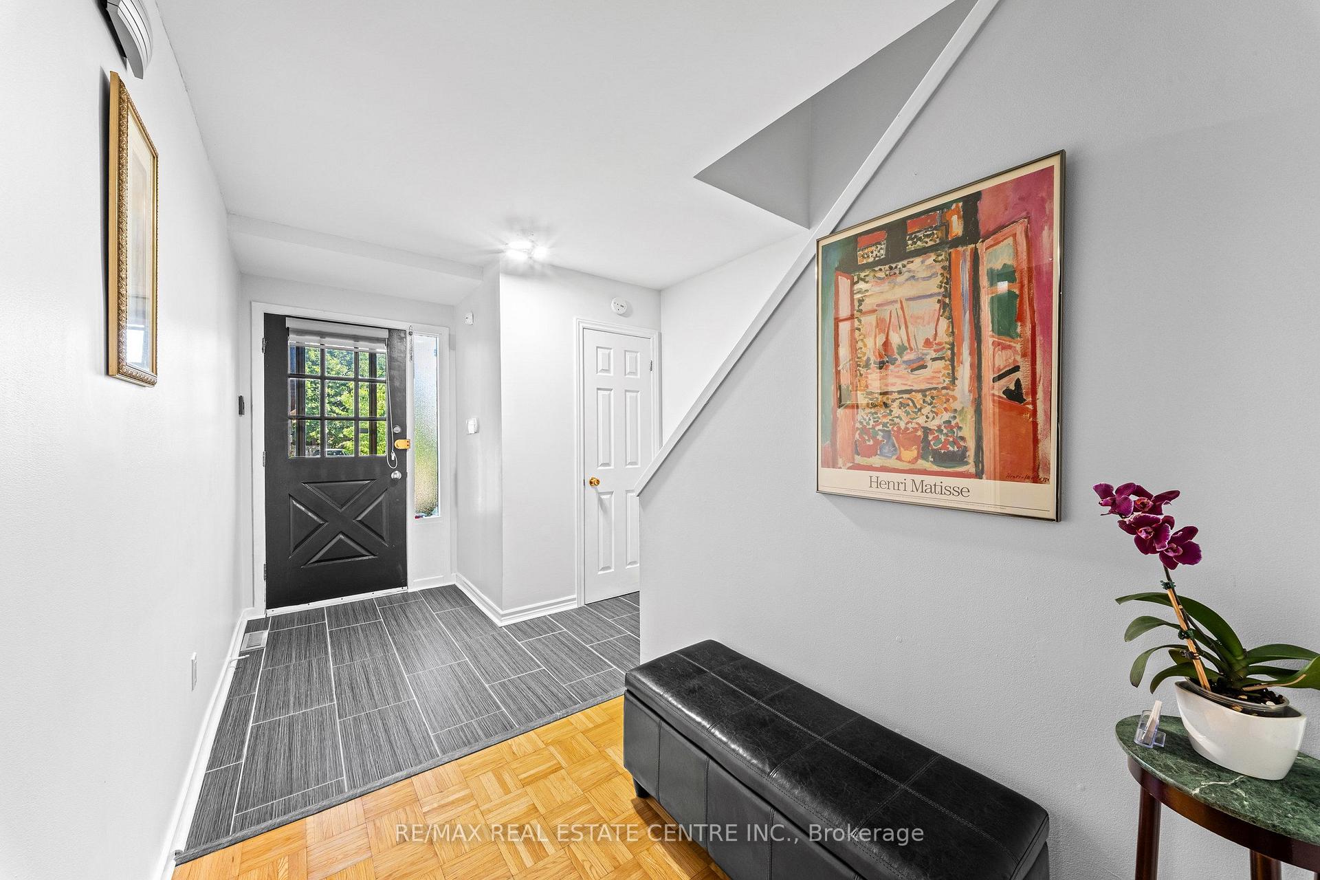 Photo 21 of 127 Lowry Square, Scarborough, Malvern — HOMEH