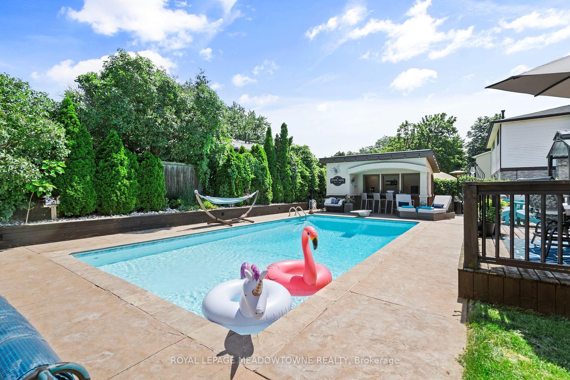 Photo 5 of 608 Moorelands Crescent, Milton, Timberlea — HOMEH