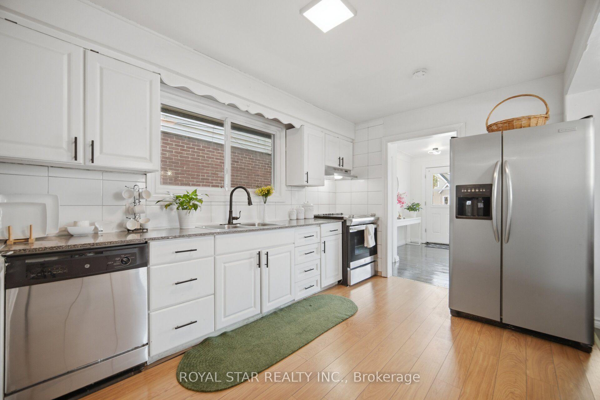 Photo 15 of 147 Grace Avenue, Hamilton, Parkview — HOMEH
