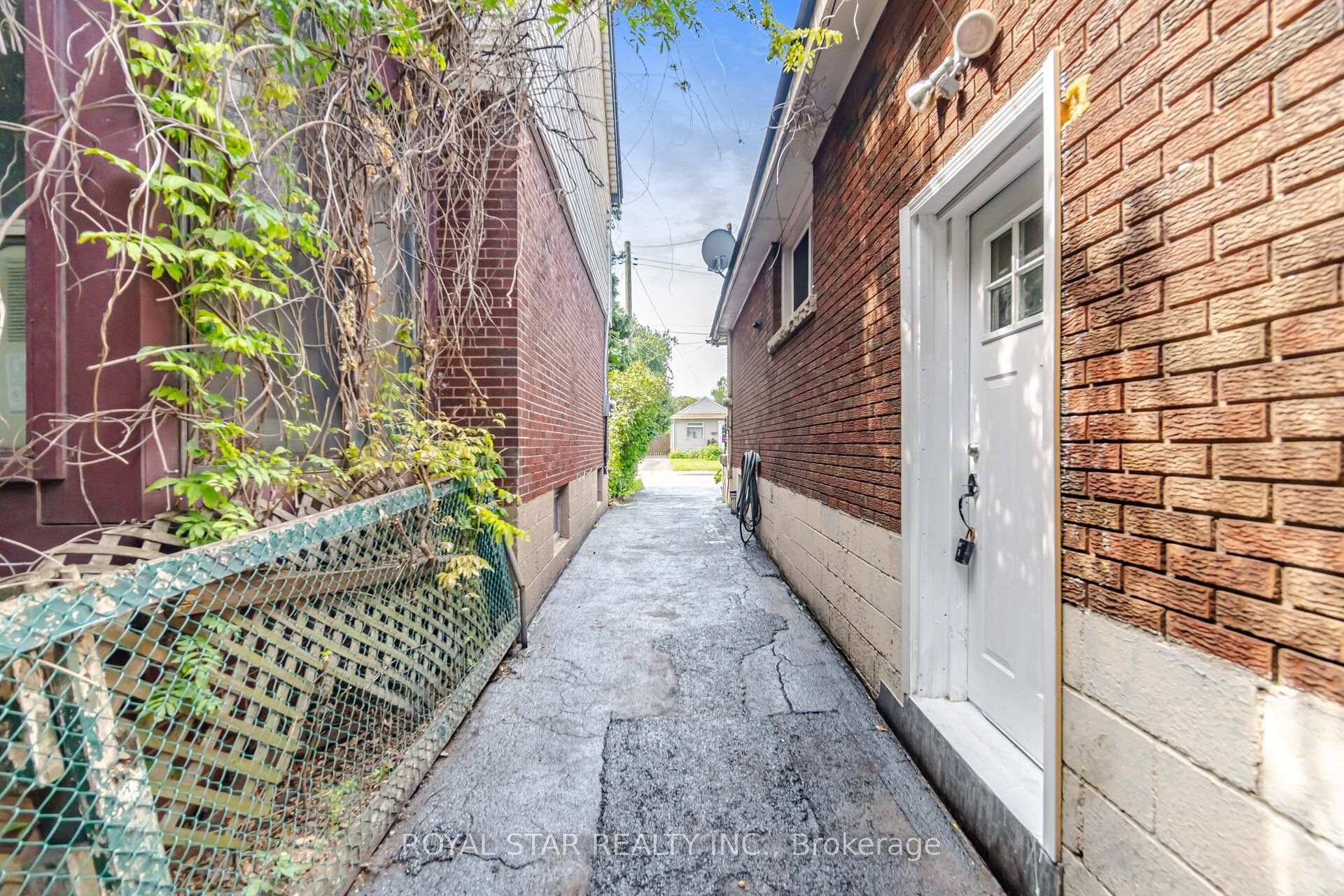 Photo 46 of 147 Grace Avenue, Hamilton, Parkview — HOMEH