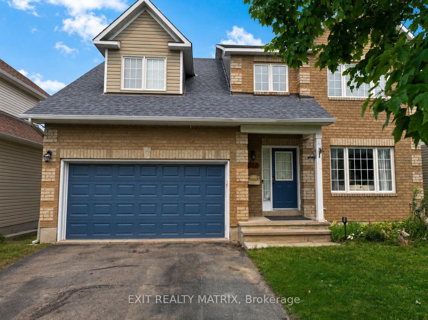 Front of 127 Stoney Pond Court