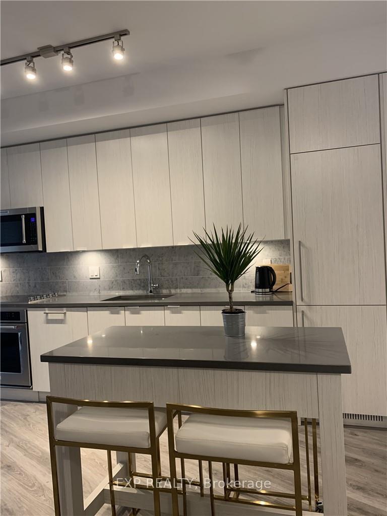 Photo 4 of Unit 509, 38 Iannuzzi Street, Toronto, Niagara — HOMEH