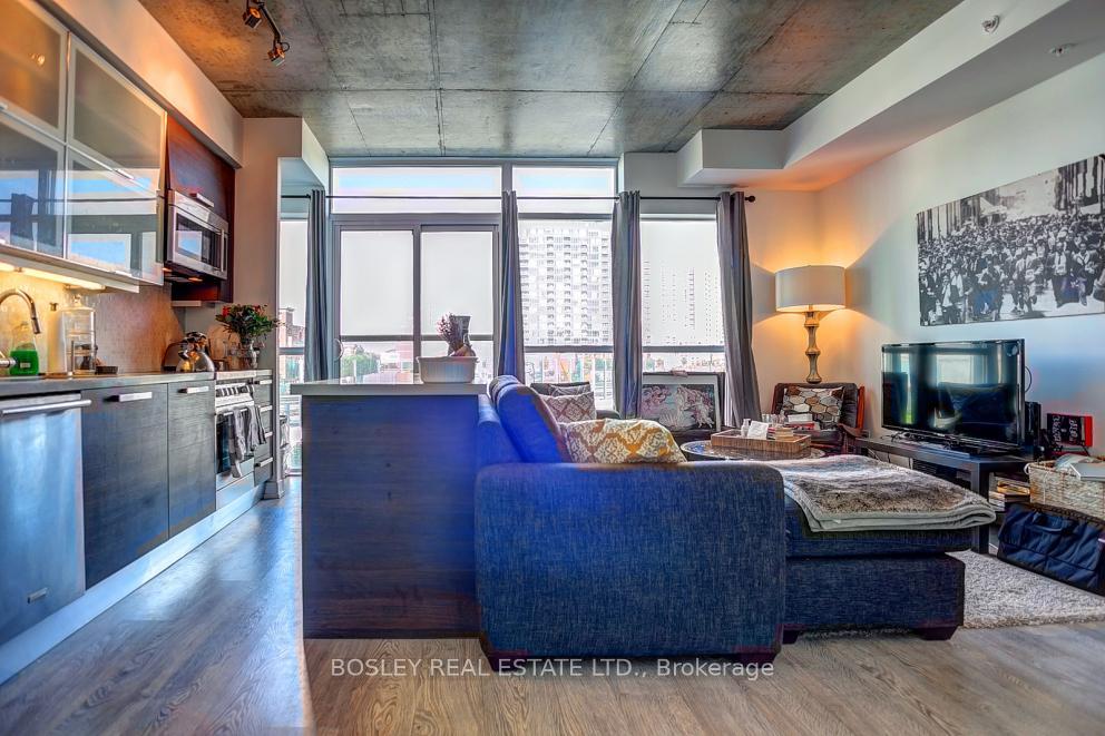 Photo 4 of Unit 302, 1205 Queen Street W, Toronto, Little Portugal — HOMEH