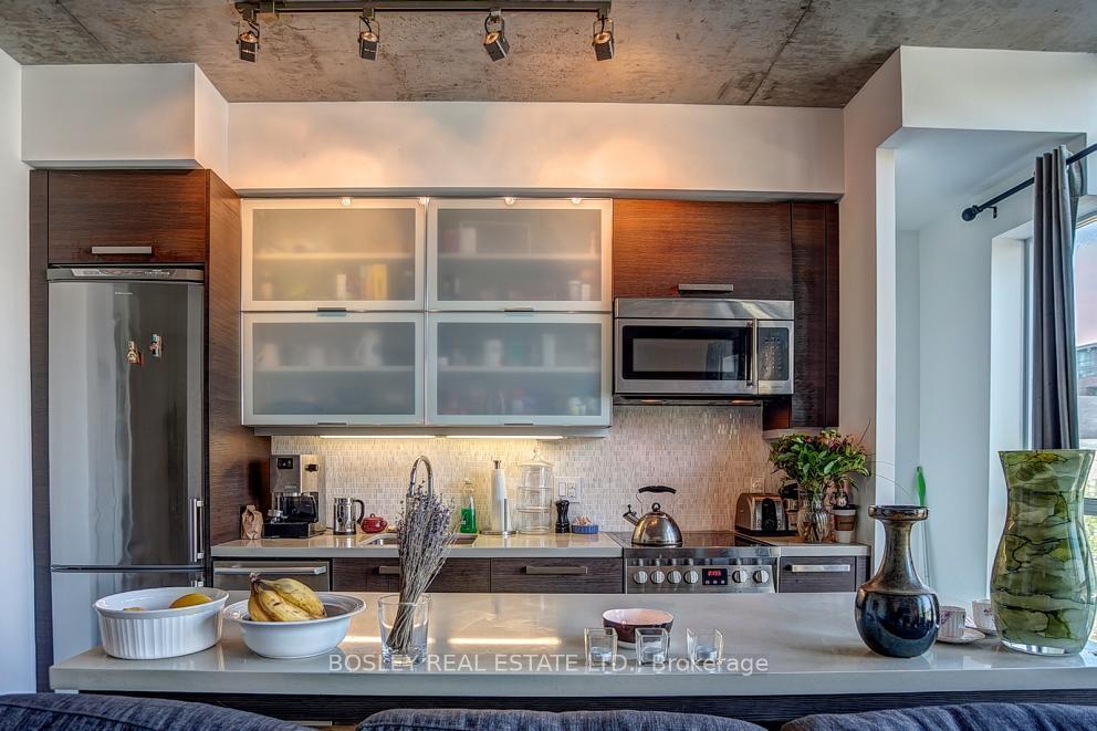 Photo 7 of Unit 302, 1205 Queen Street W, Toronto, Little Portugal — HOMEH