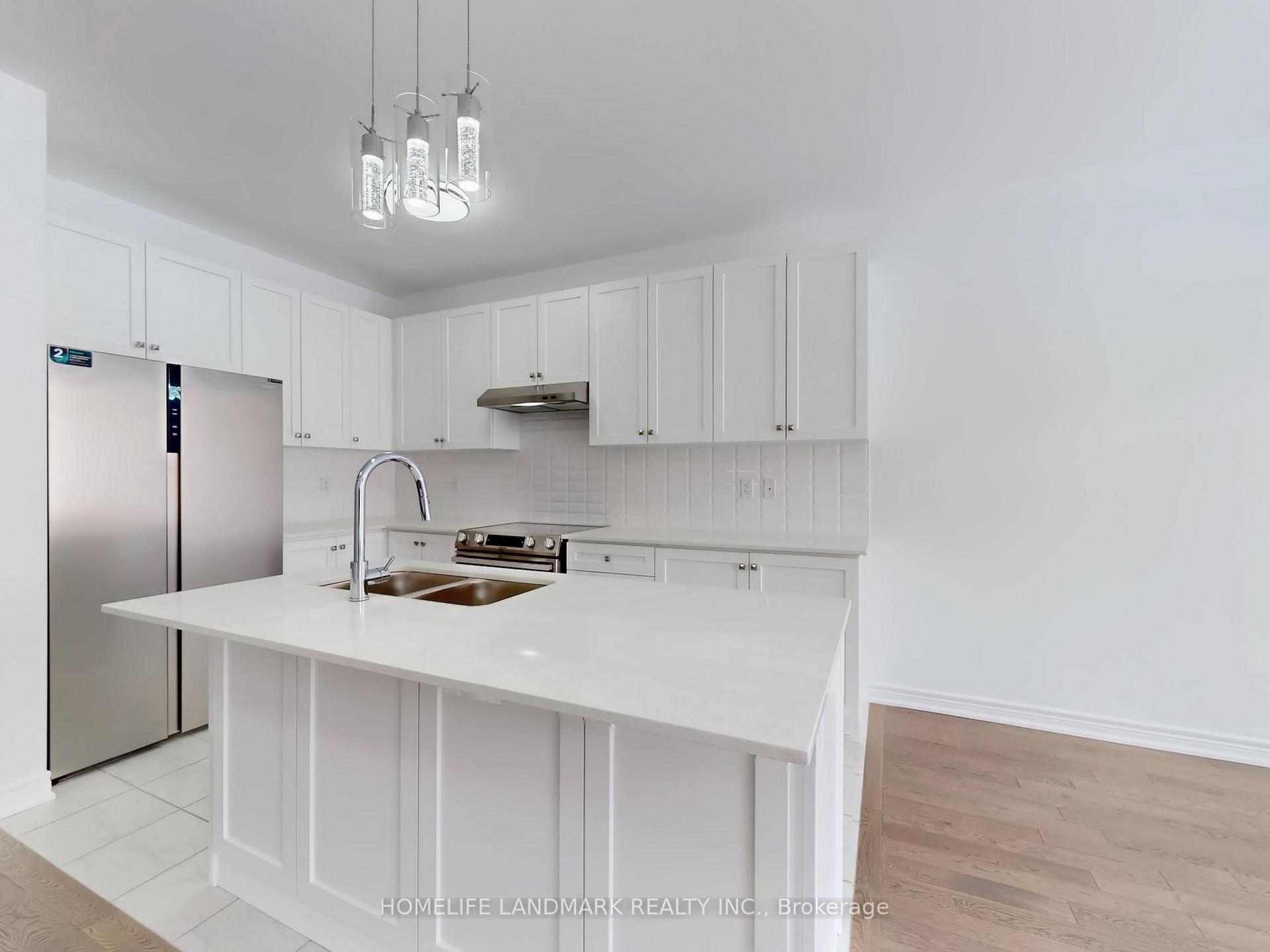 Photo 12 of 8 Bushwood Trail, Brampton, Northwest Brampton — HOMEH