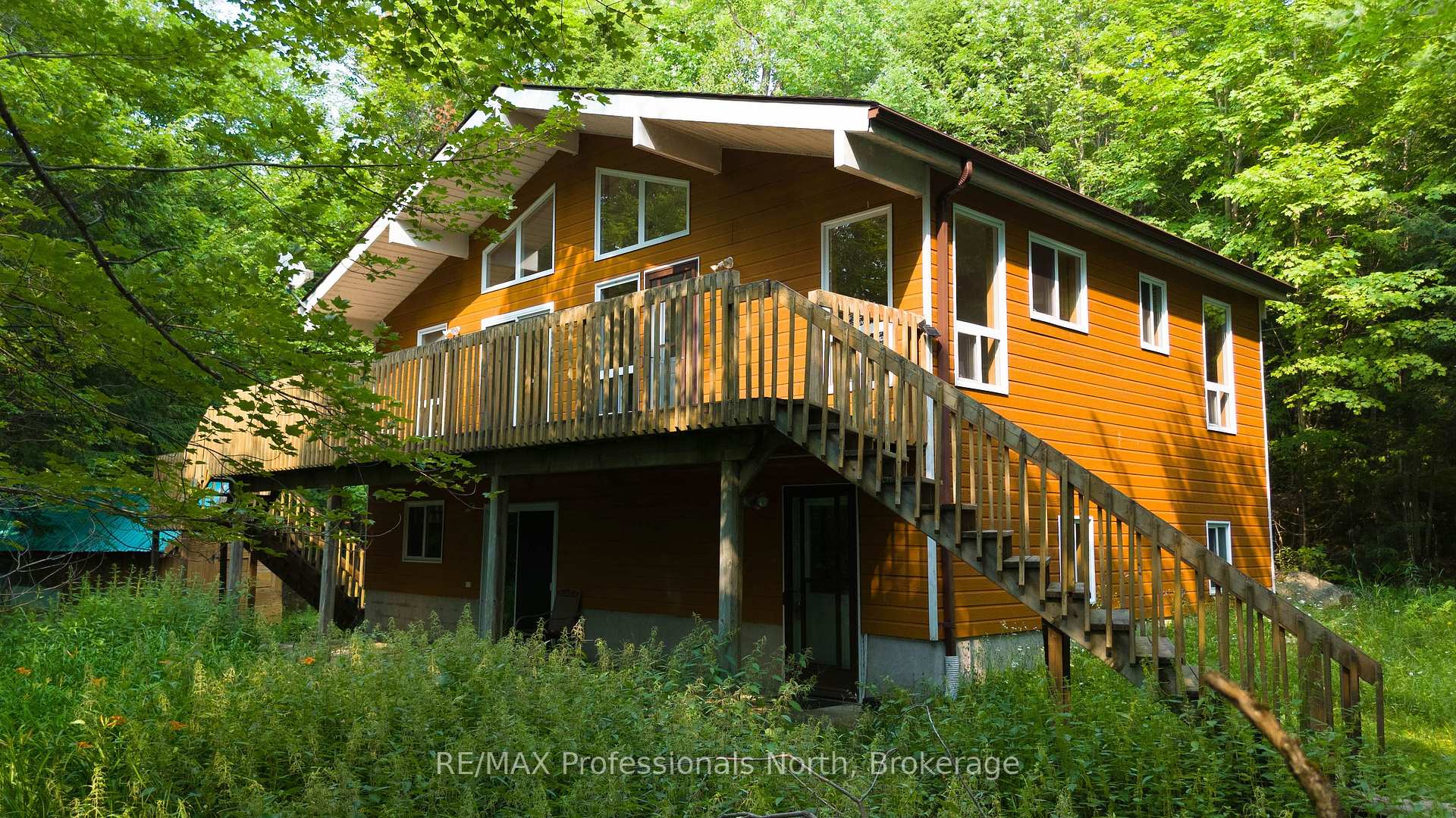 Photo 6 of 13 Hickory Crescent, Seguin — HOMEH