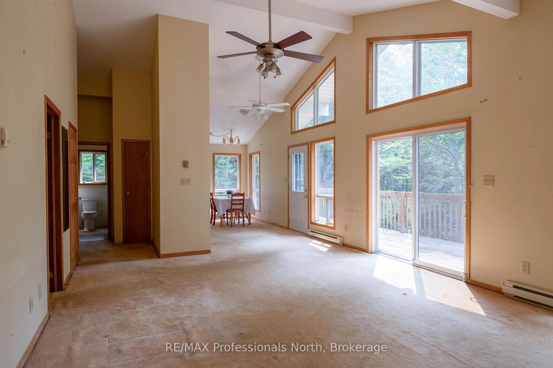 Photo 27 of 13 Hickory Crescent, Seguin — HOMEH