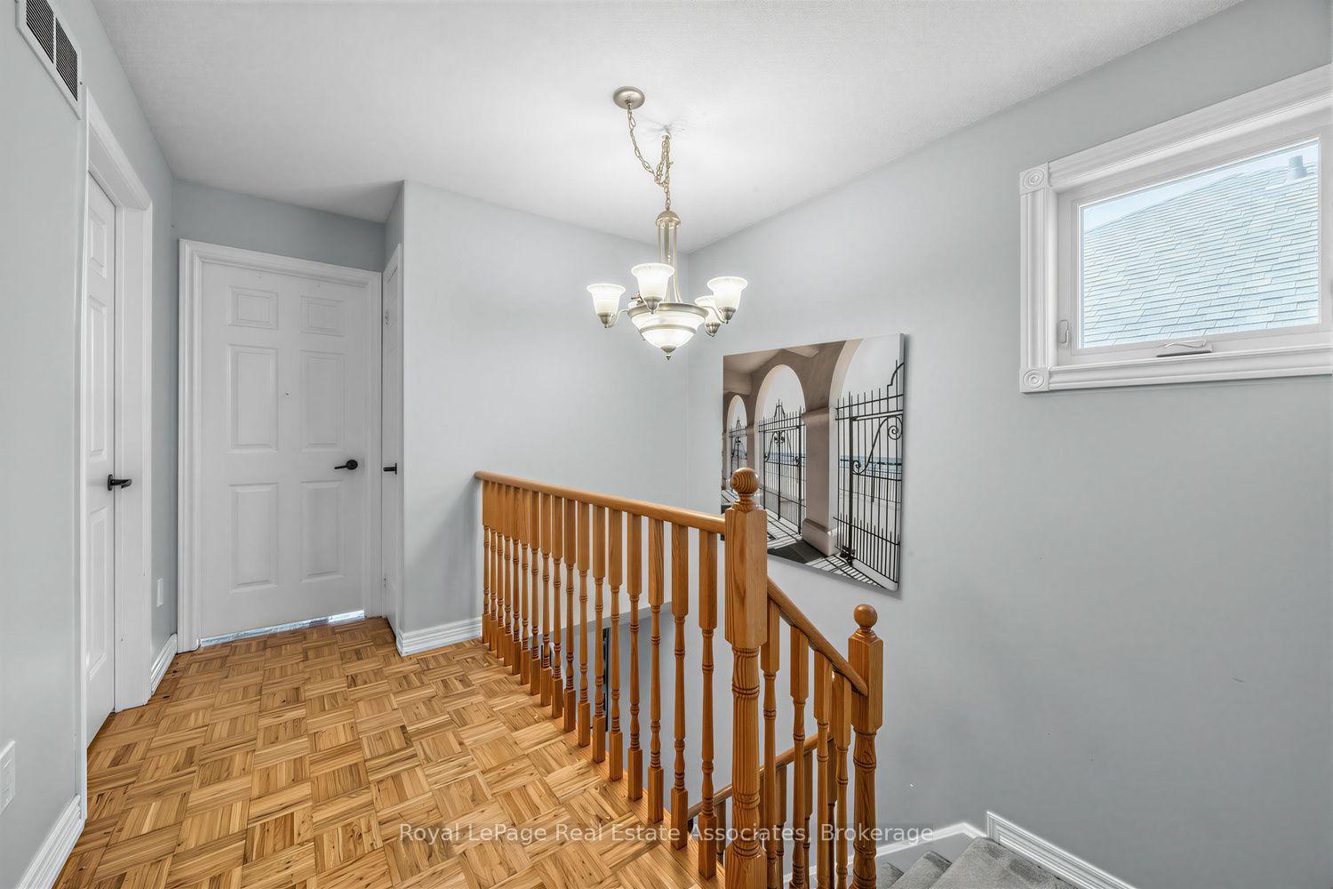 Photo 14 of 25 Rolling Hills Lane, Caledon, Bolton West — HOMEH