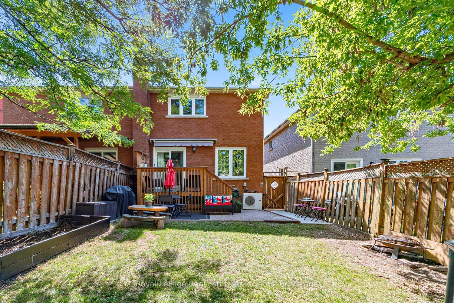 Photo 29 of 25 Rolling Hills Lane, Caledon, Bolton West — HOMEH