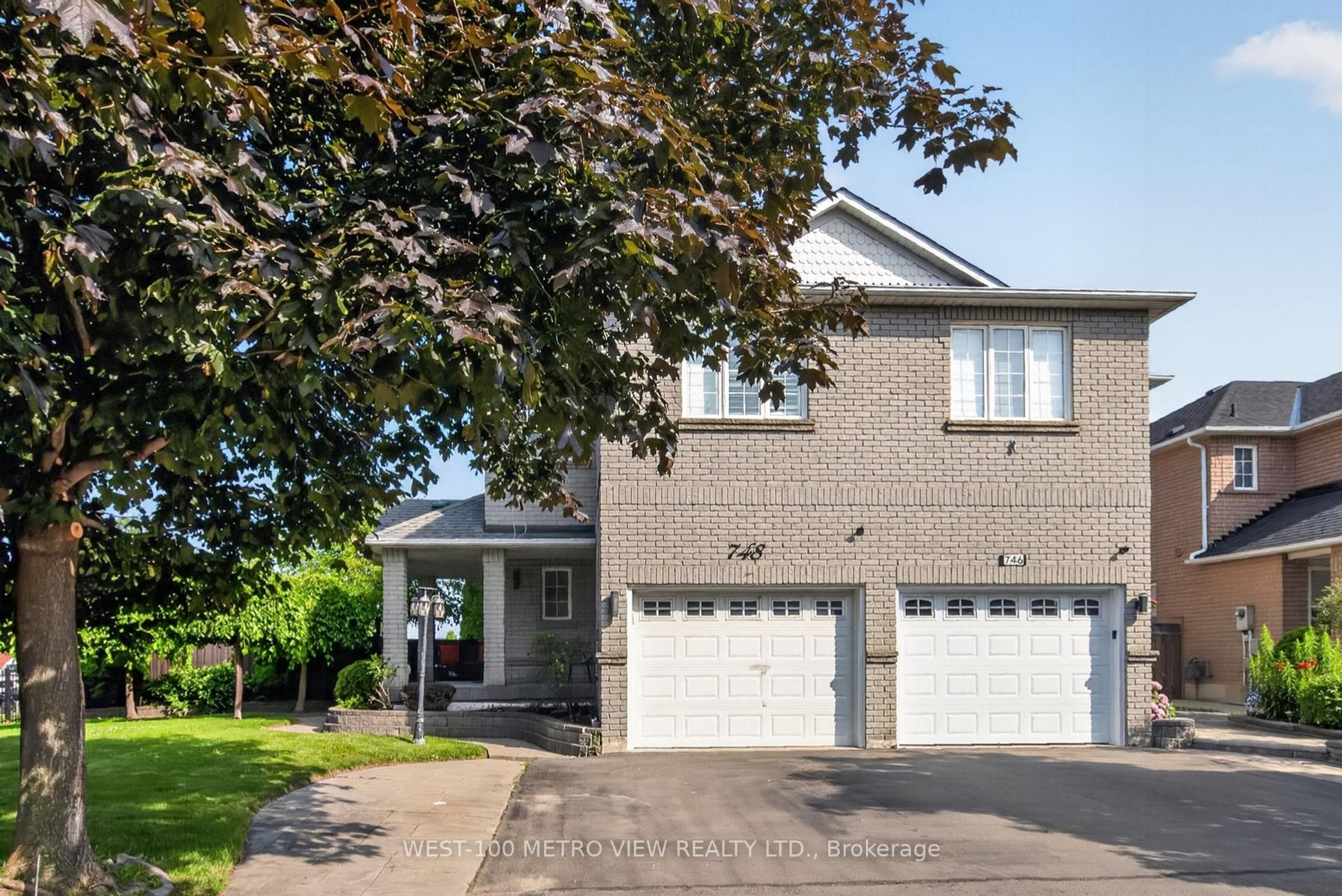 Photo 1 of 748 Summer Park Crescent, Mississauga, Fairview — HOMEH